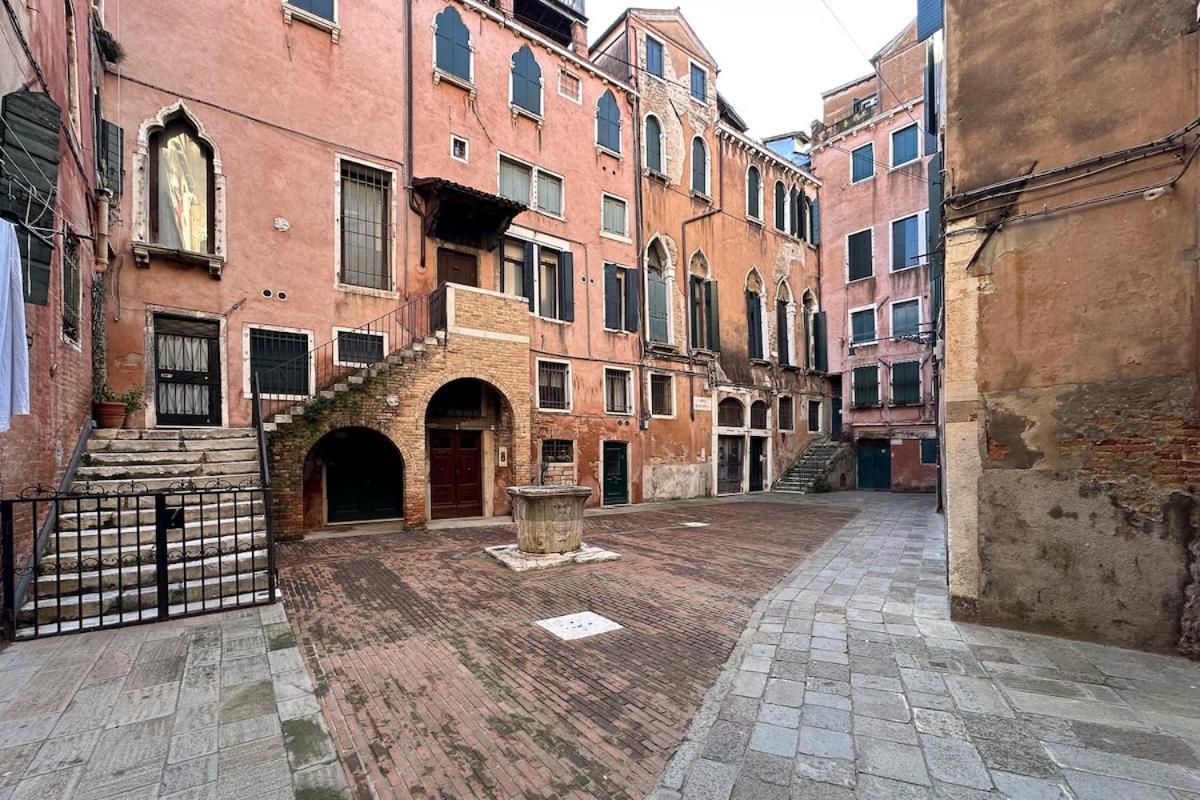 Nel Centro Di Apartamento