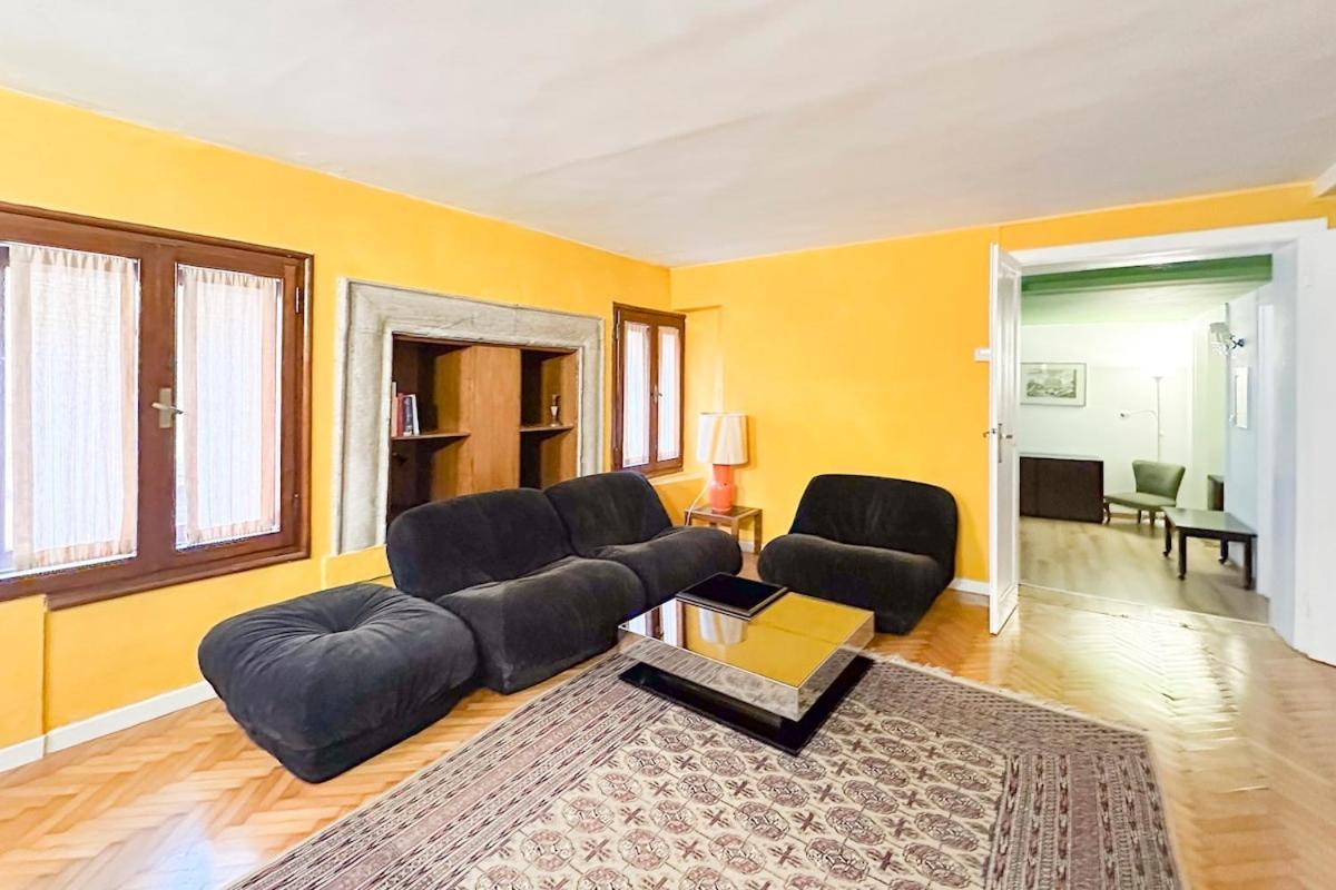 Nel Centro Di Apartamento