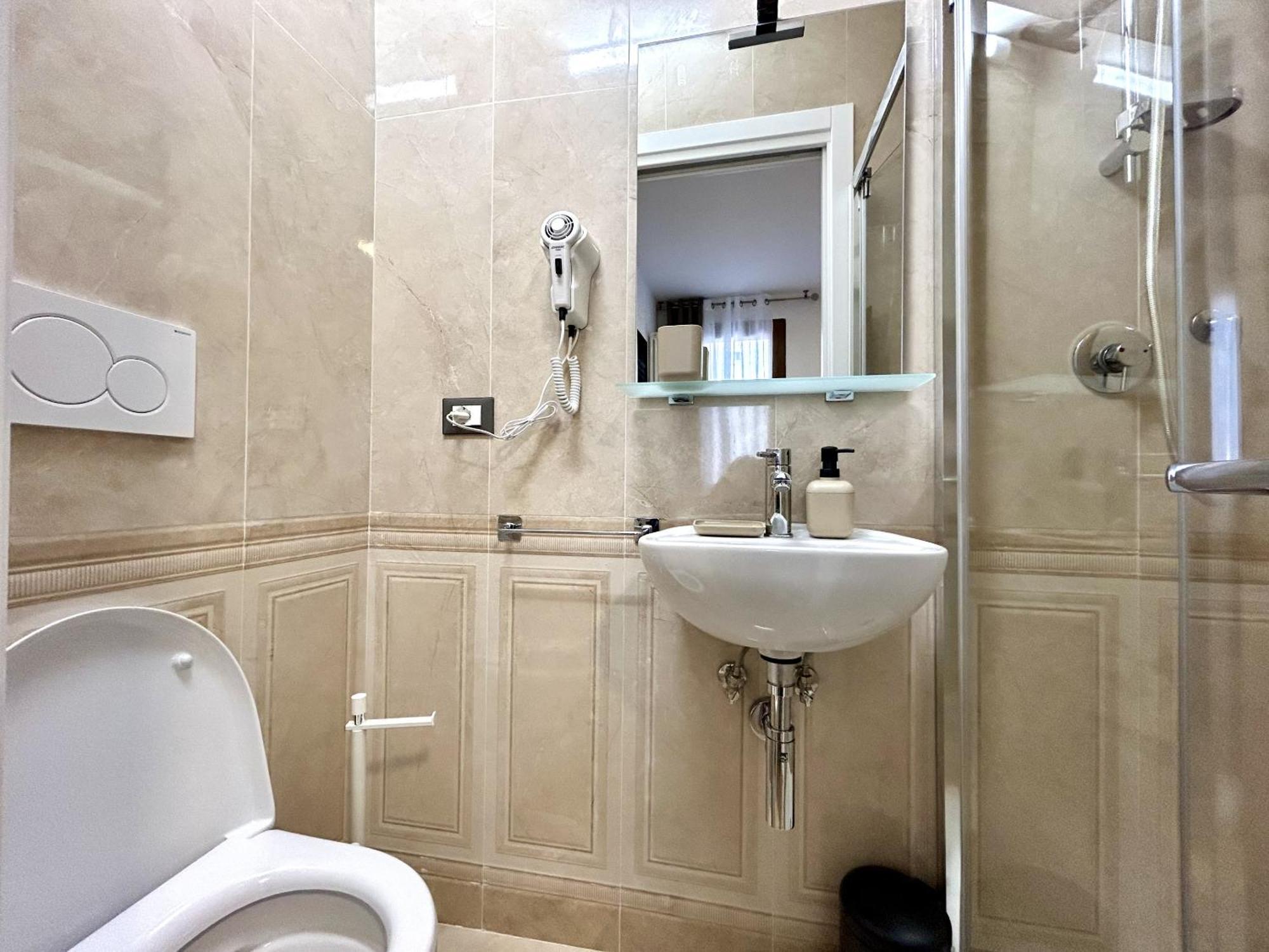 Marsela Suites-independent *