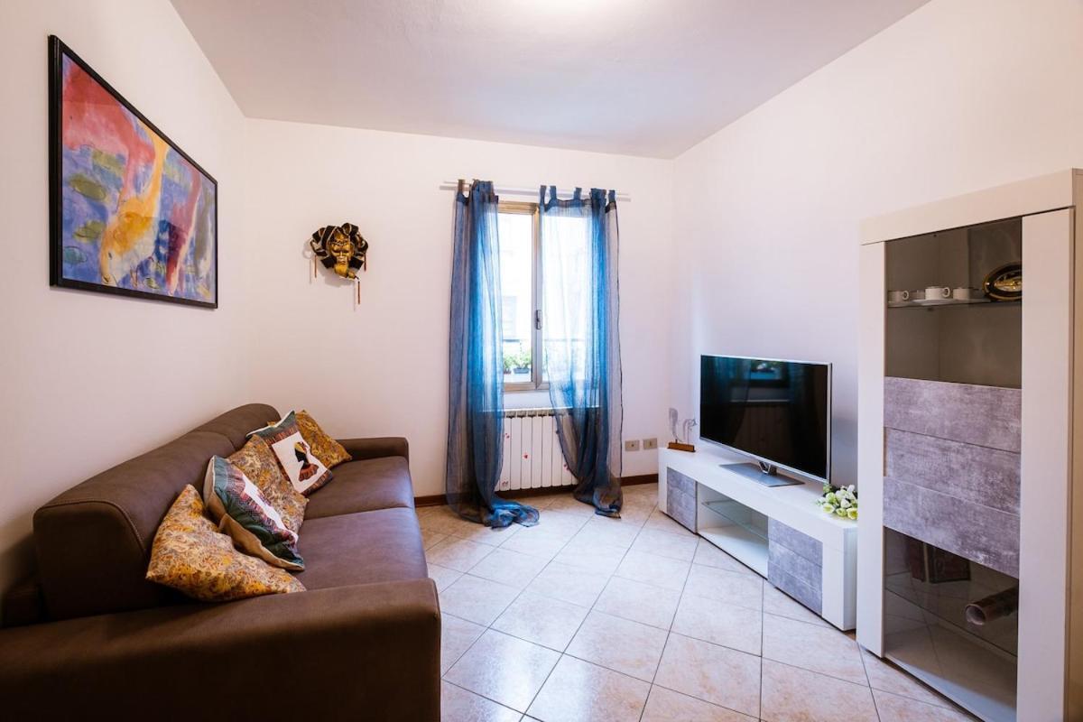 Ca' Fettier Canal View Apartment Venice