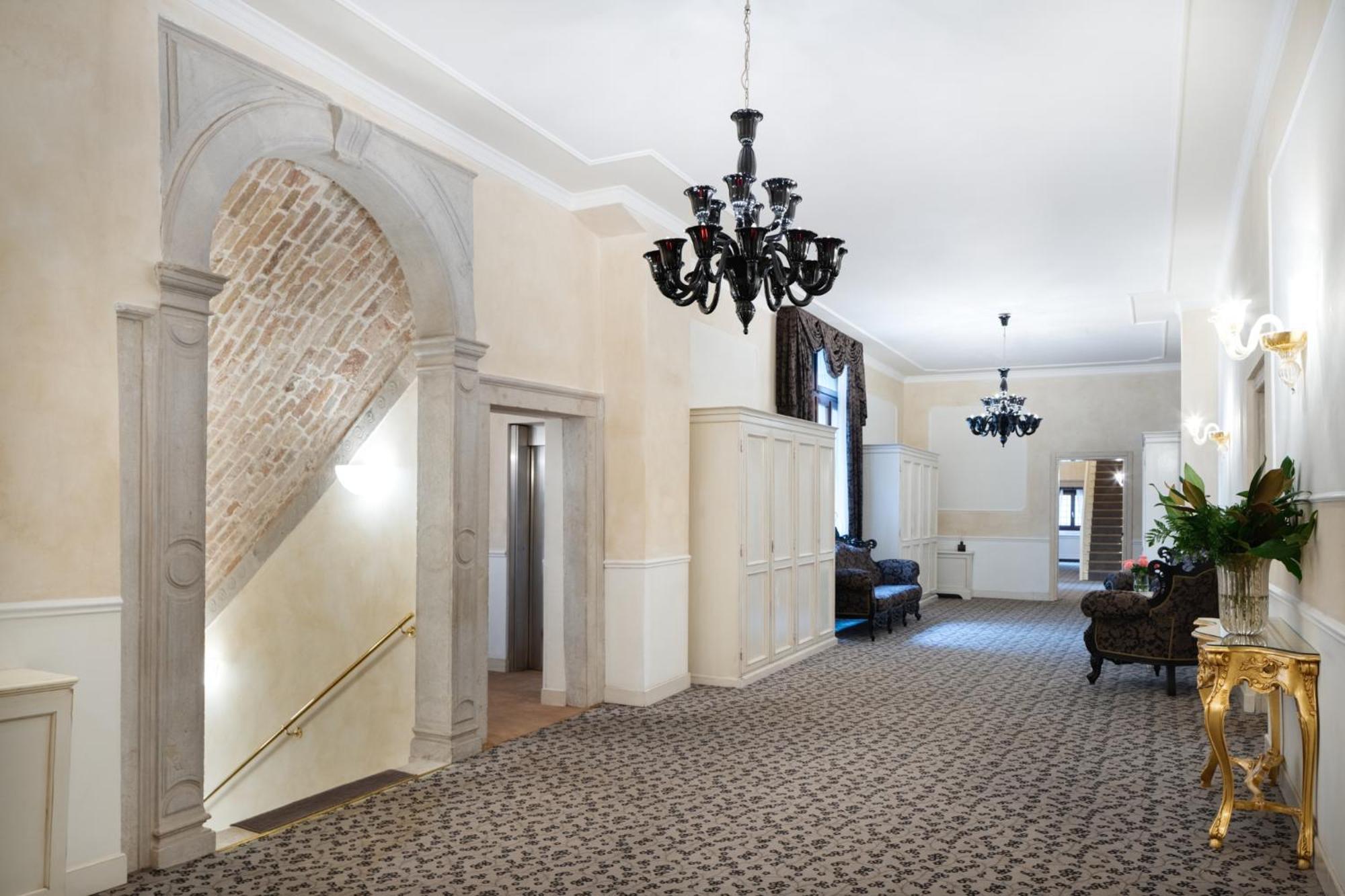 Hotel Maison | Esperienze 4*