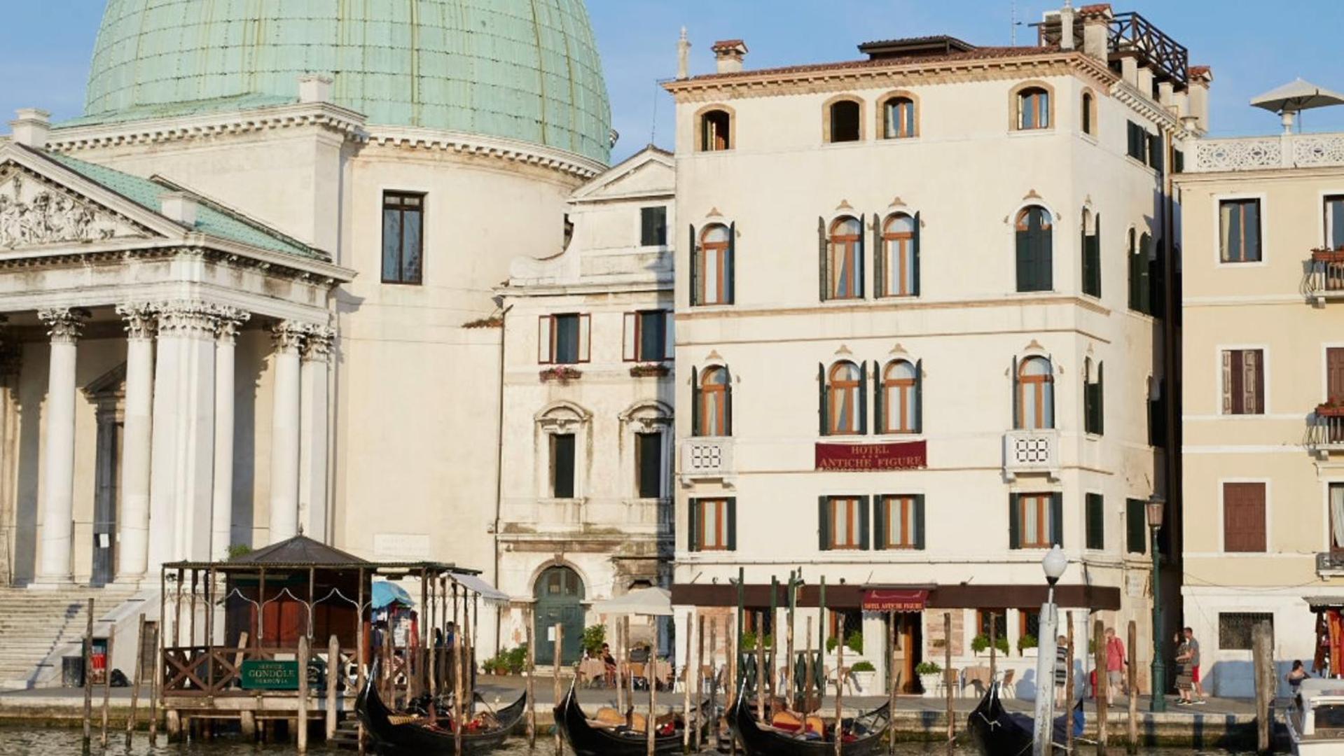 Antiche Figure Hotel