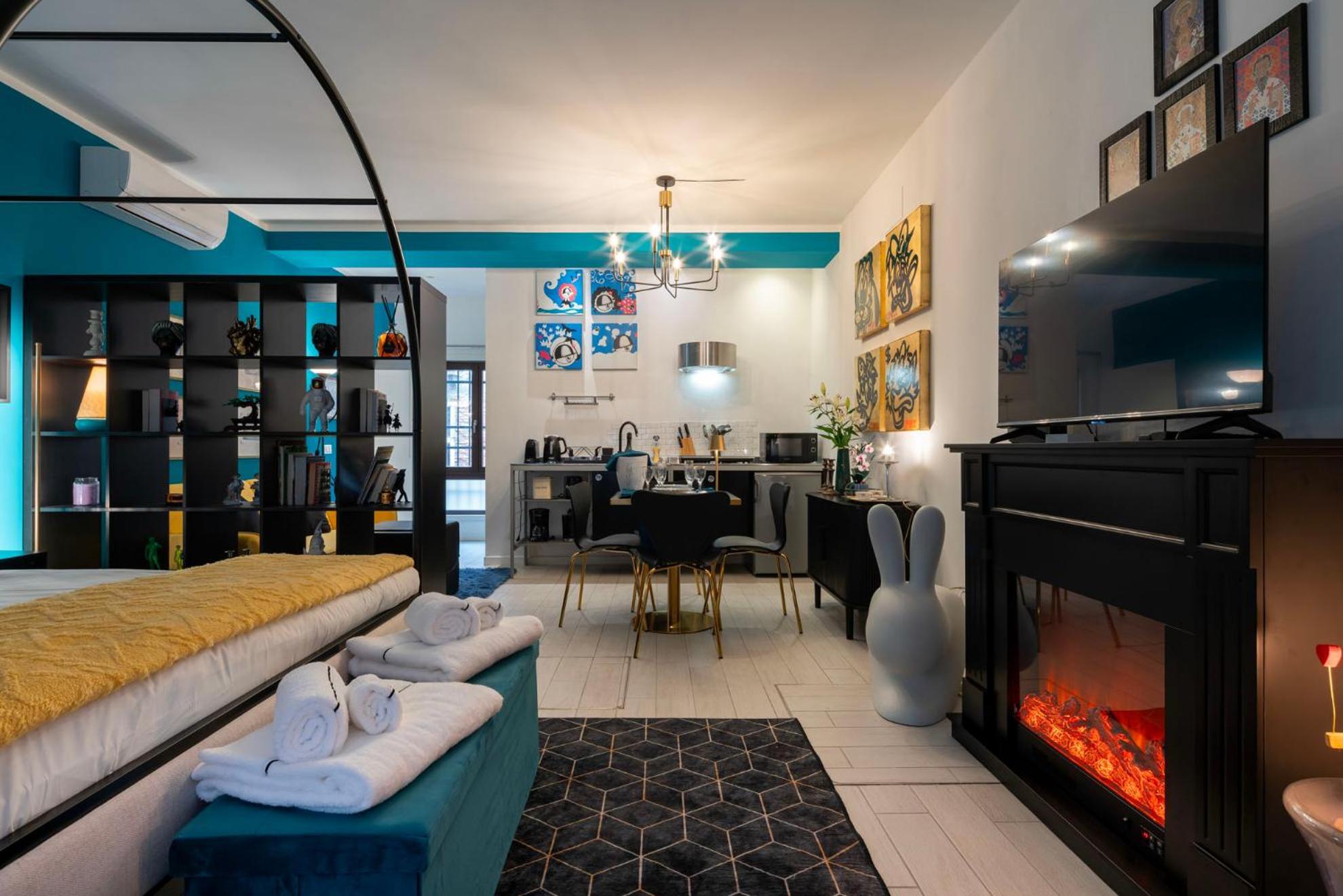 Ca' Petunia - Art Apartment *