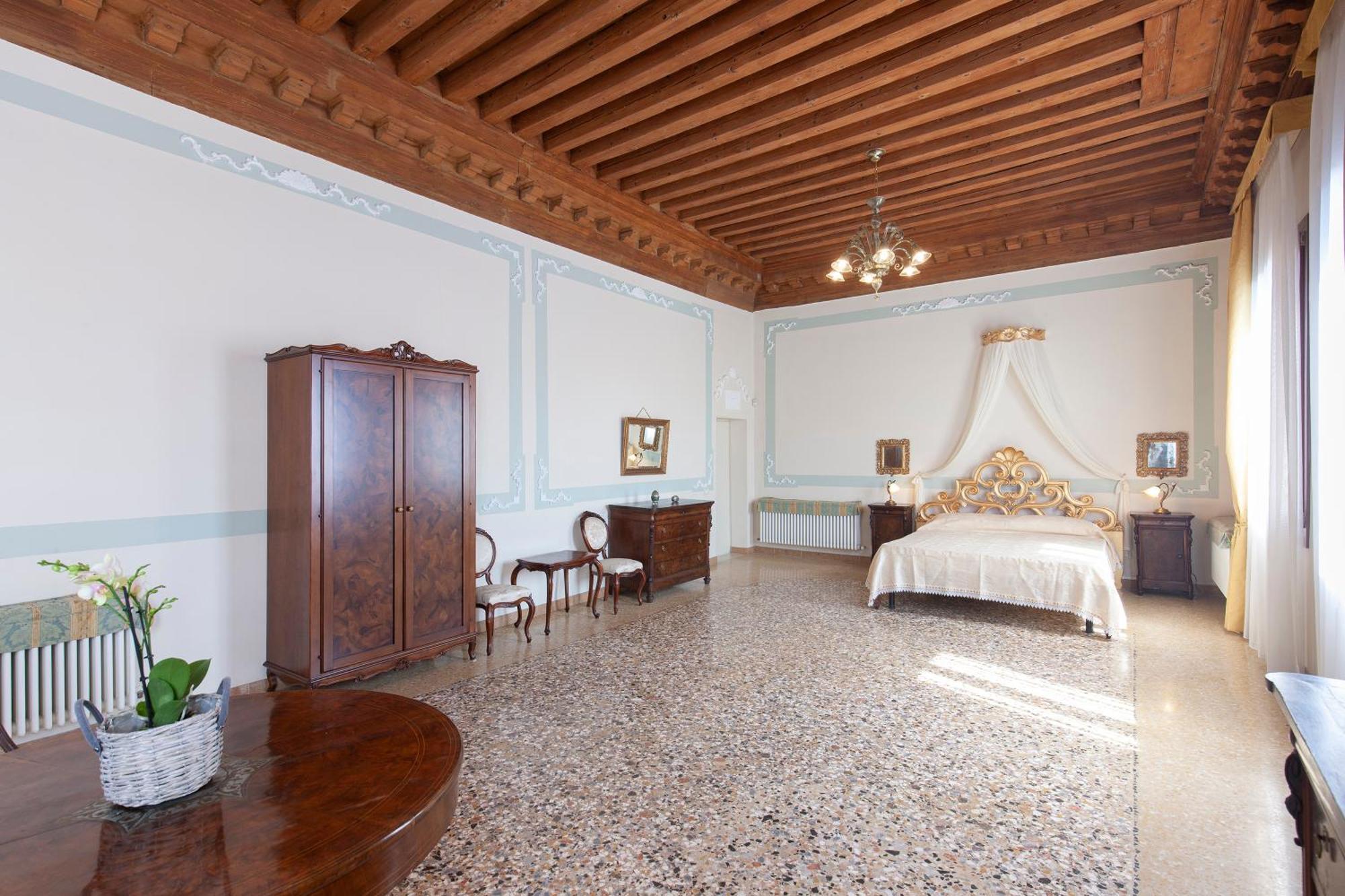 Apartment Luxury Pesaro Papafava Venice