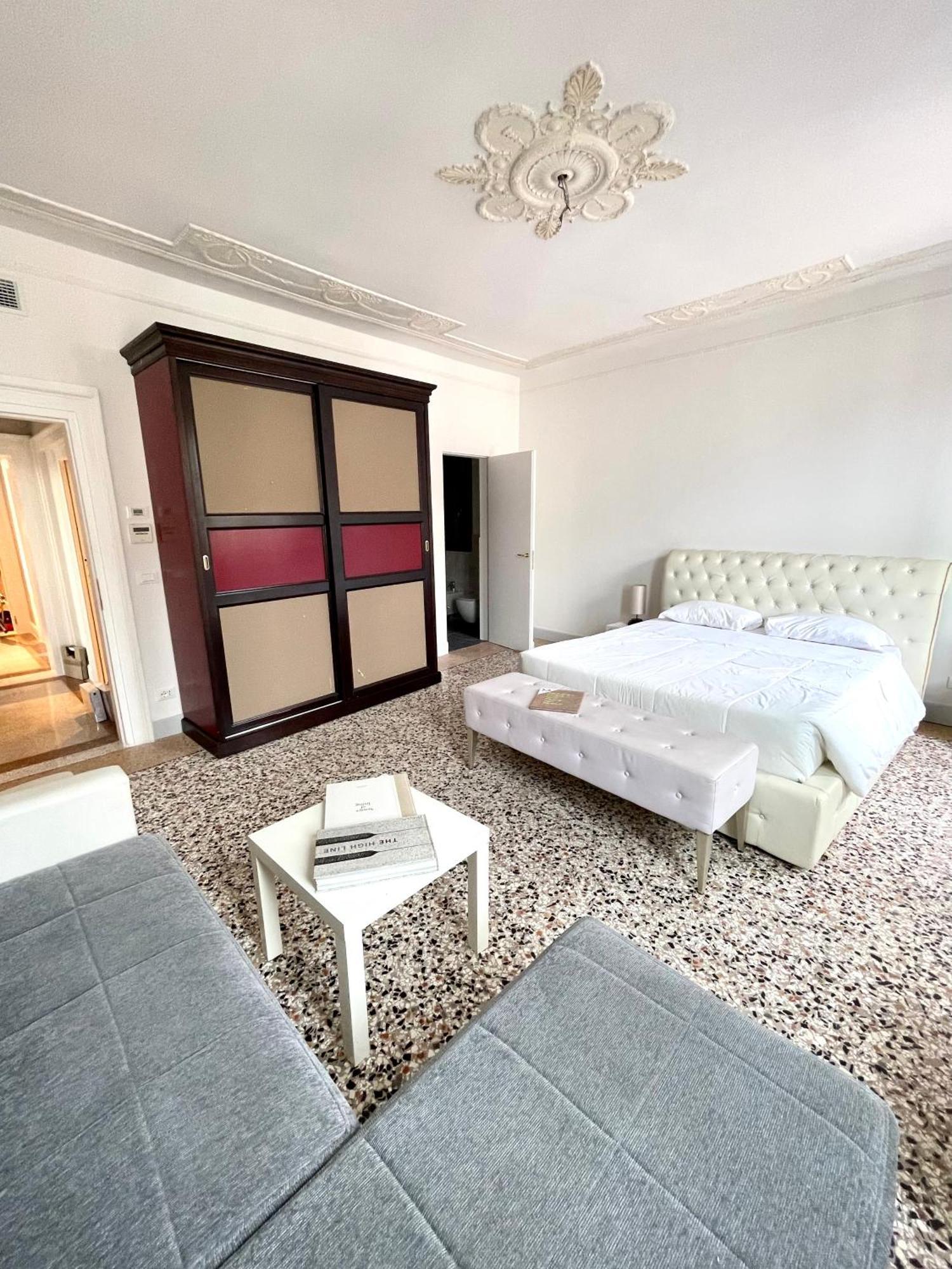 The B Collection - San Marco Riva Schiavoni *