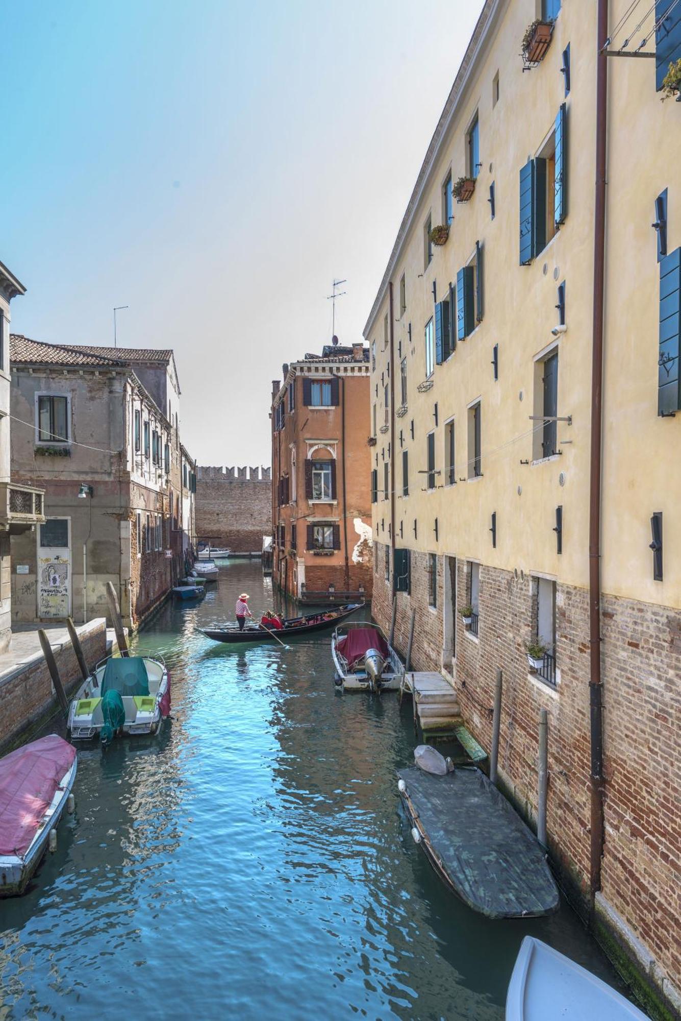 Ca' Fettier Canal View Venice