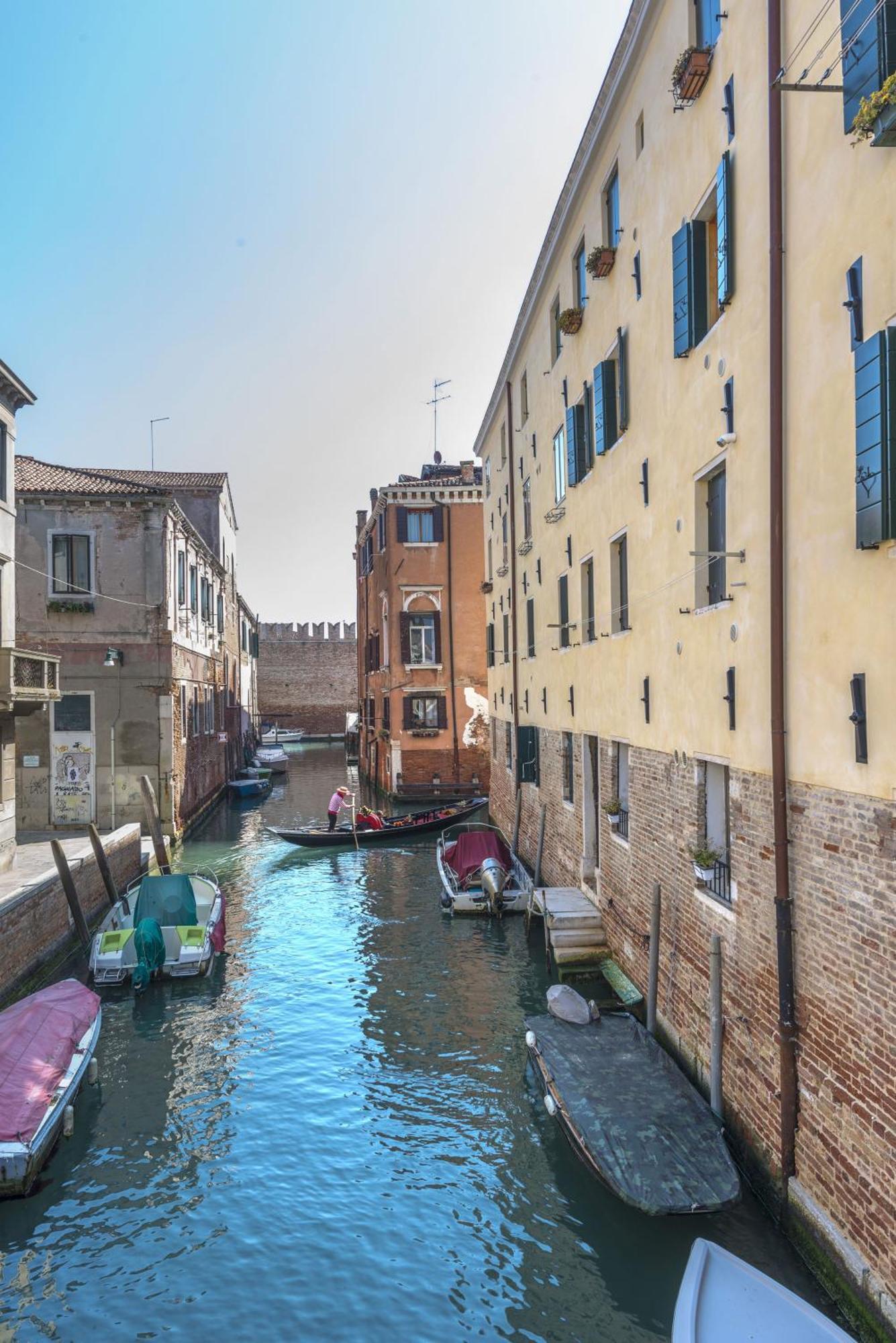 Ca' Fettier Canal View
