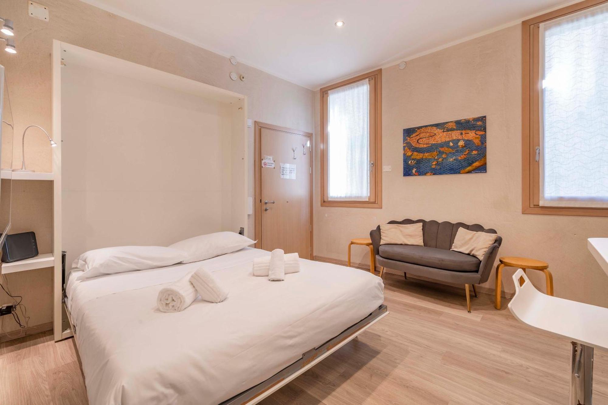 Casa Del Pittore Rialto Apartment *