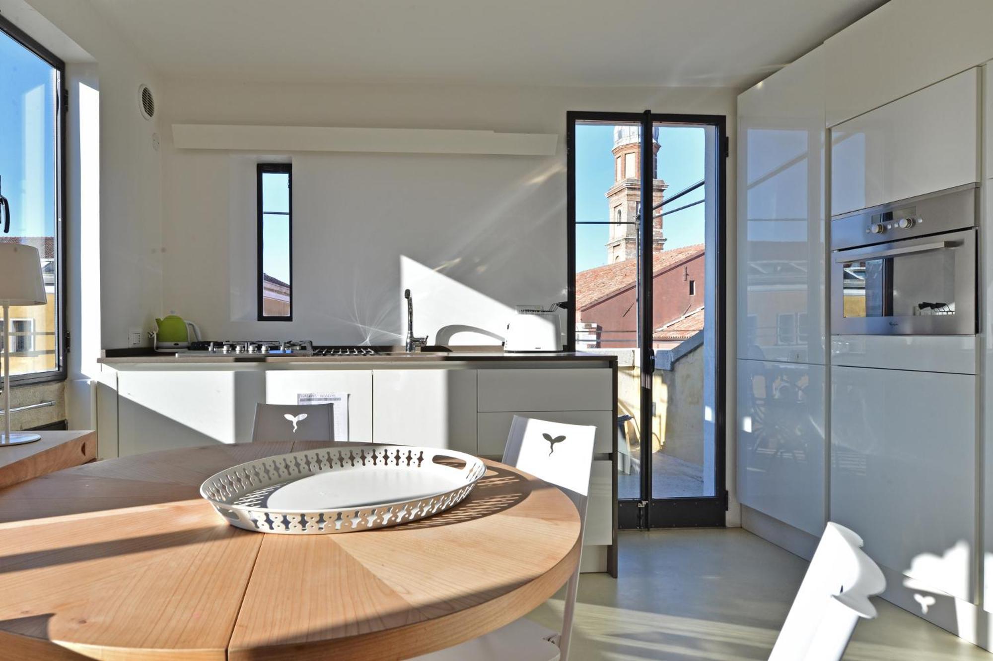 Apartment Homes & Holidays Venice