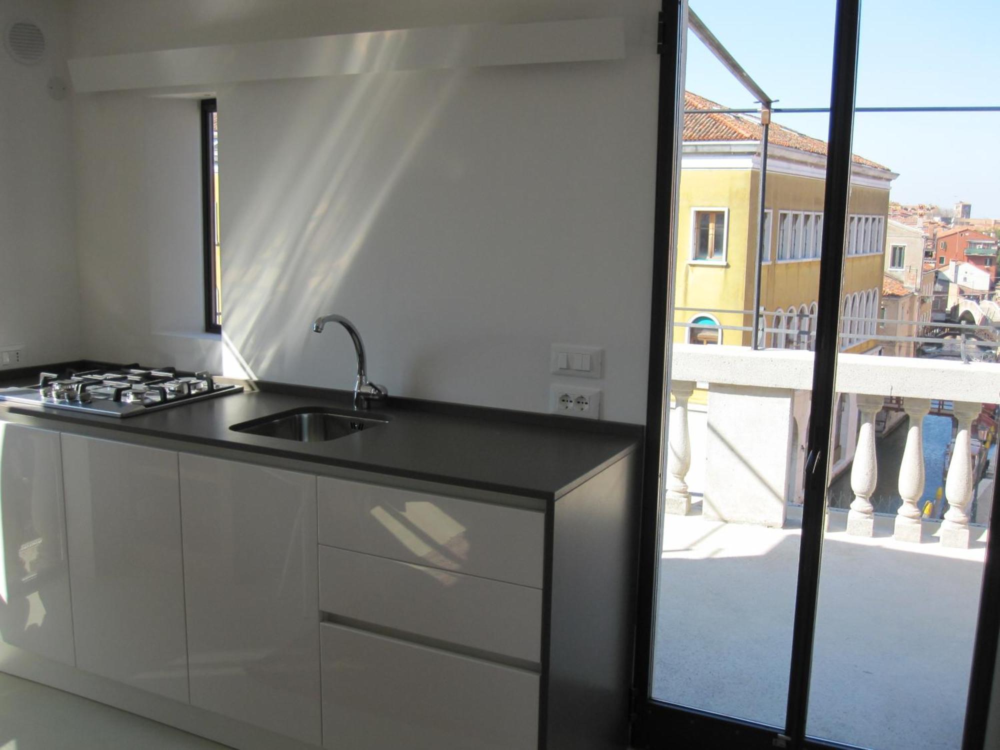 Homes & Holidays Venice