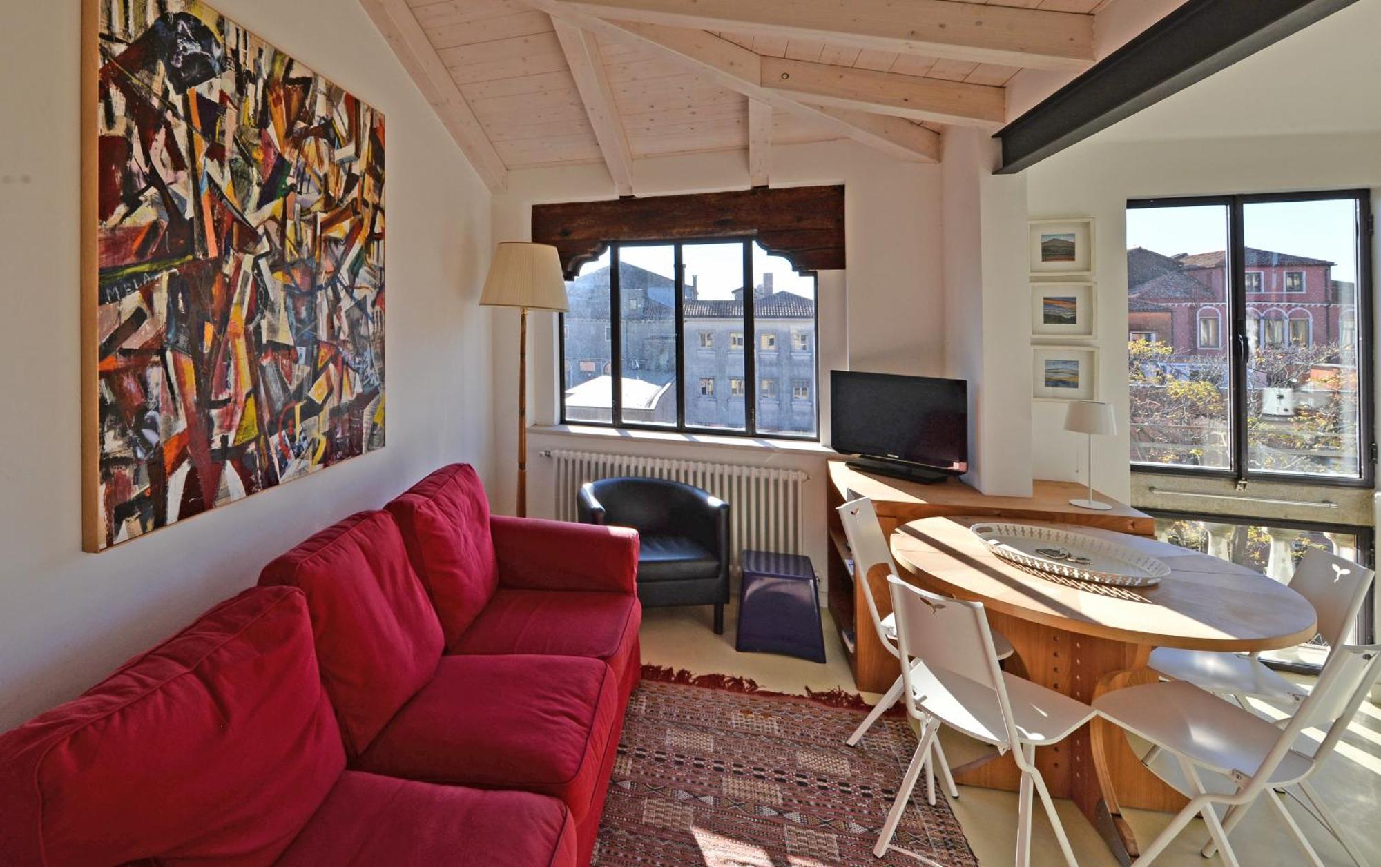 Homes & Holidays Apartment Venice