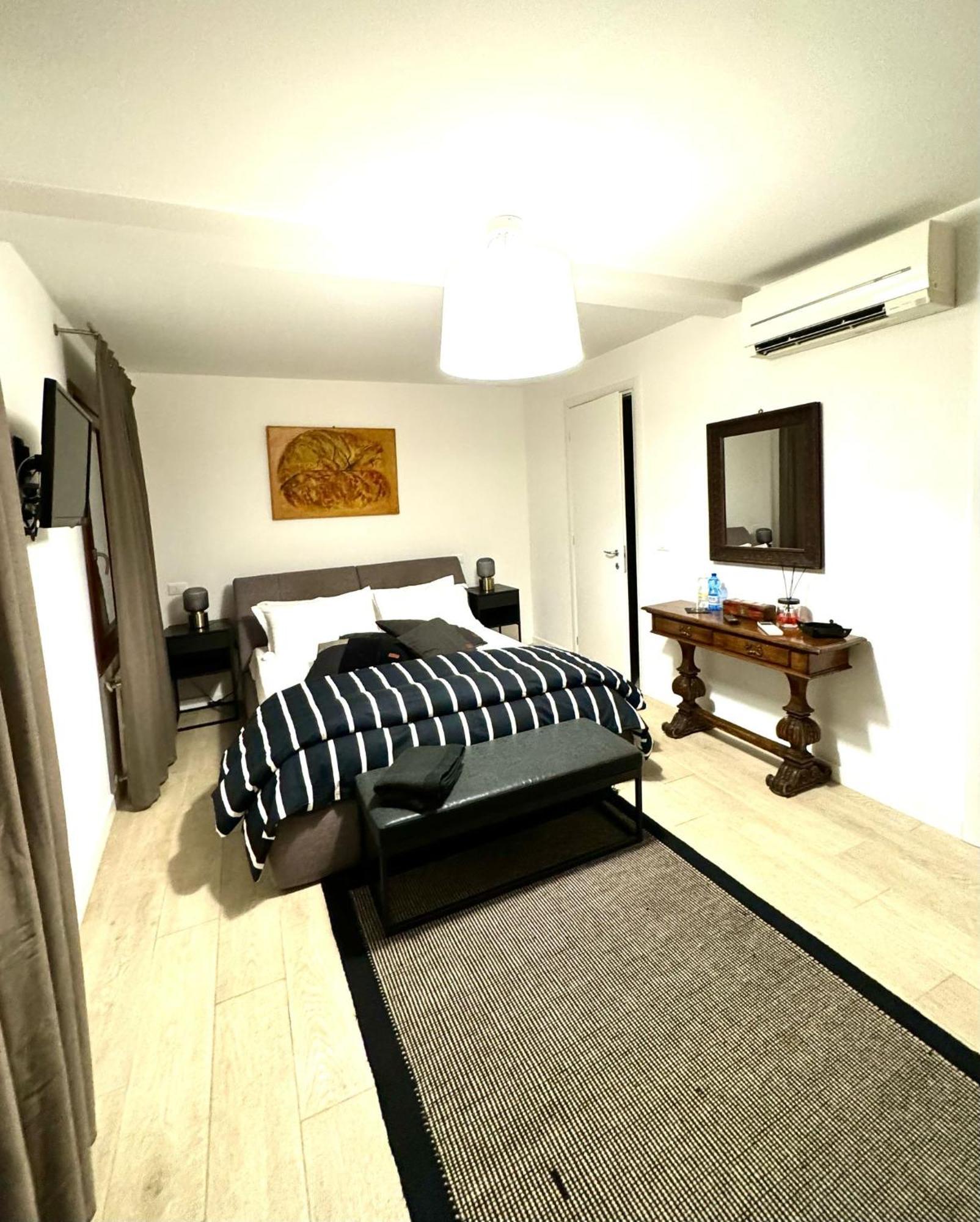 Bed & Breakfast Fortuny Venice