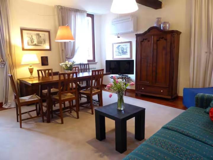 Santamaria Apartment