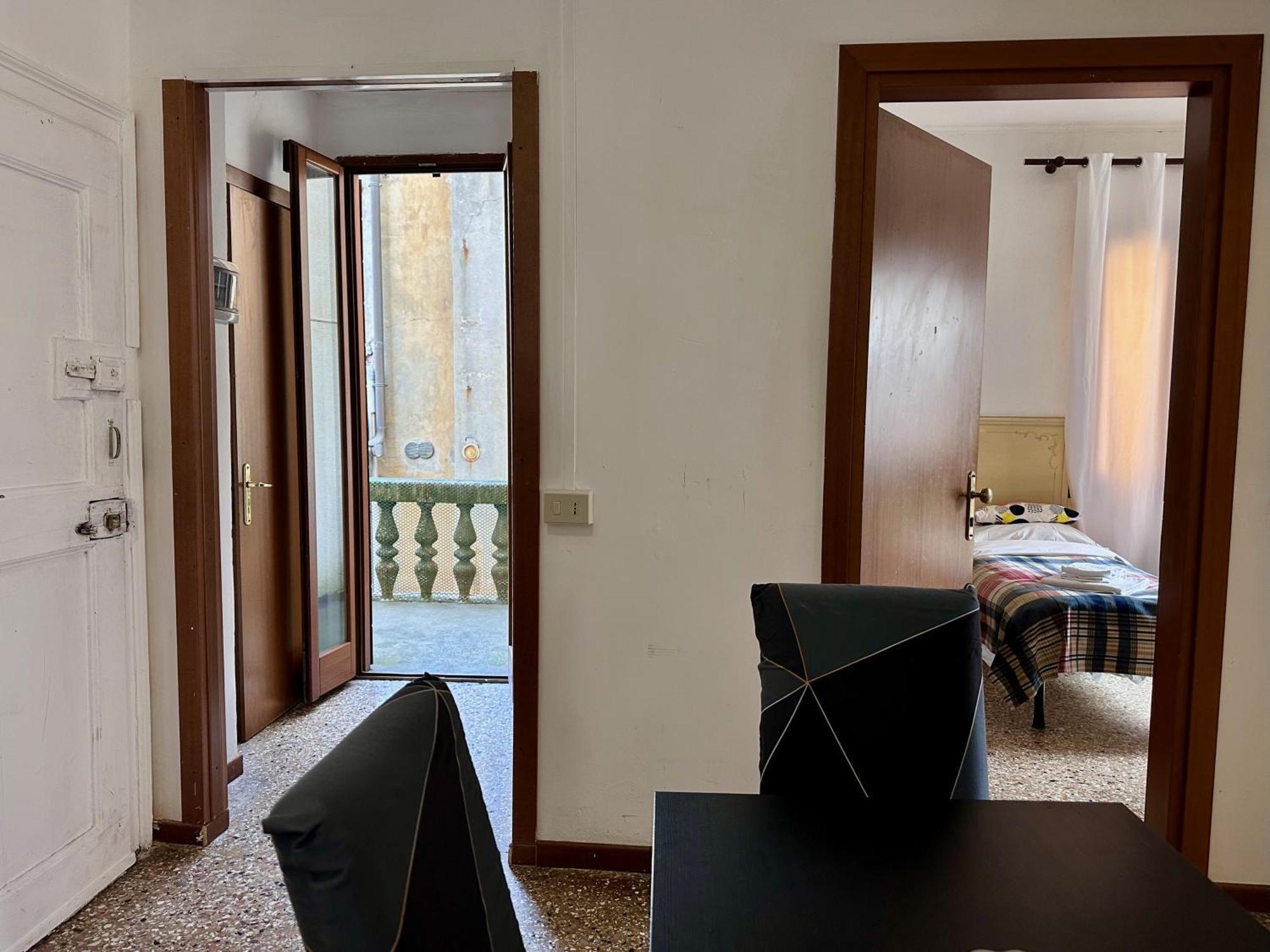 Geremia 1 * Venice