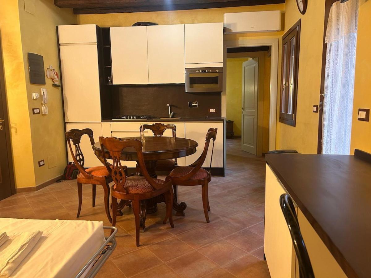 Secret Garden - Comfortable And Apartment *