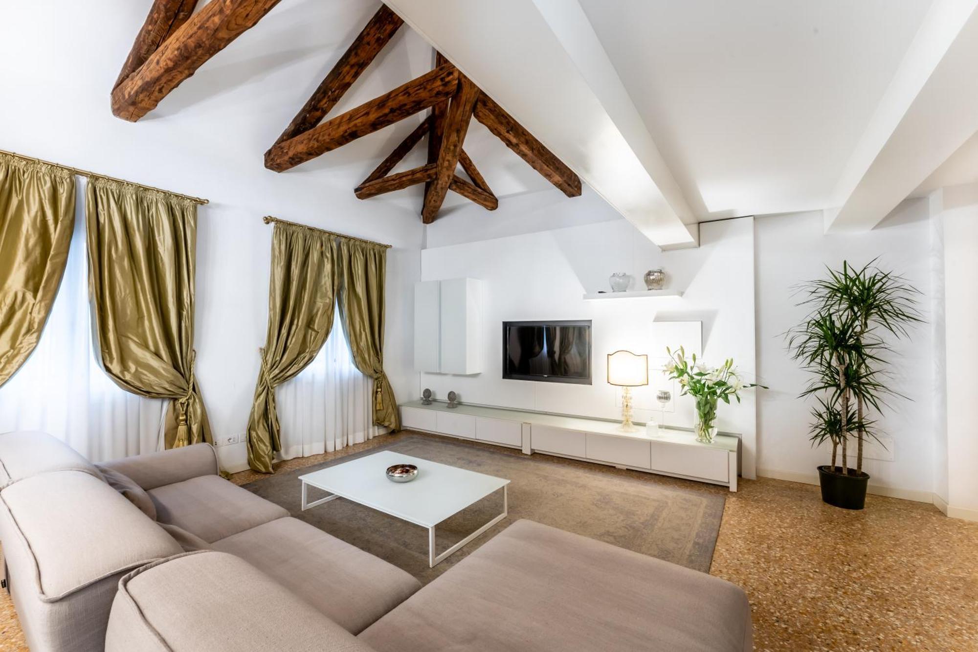 San Teodoro Palace - Luxury Apartments Apartment *
