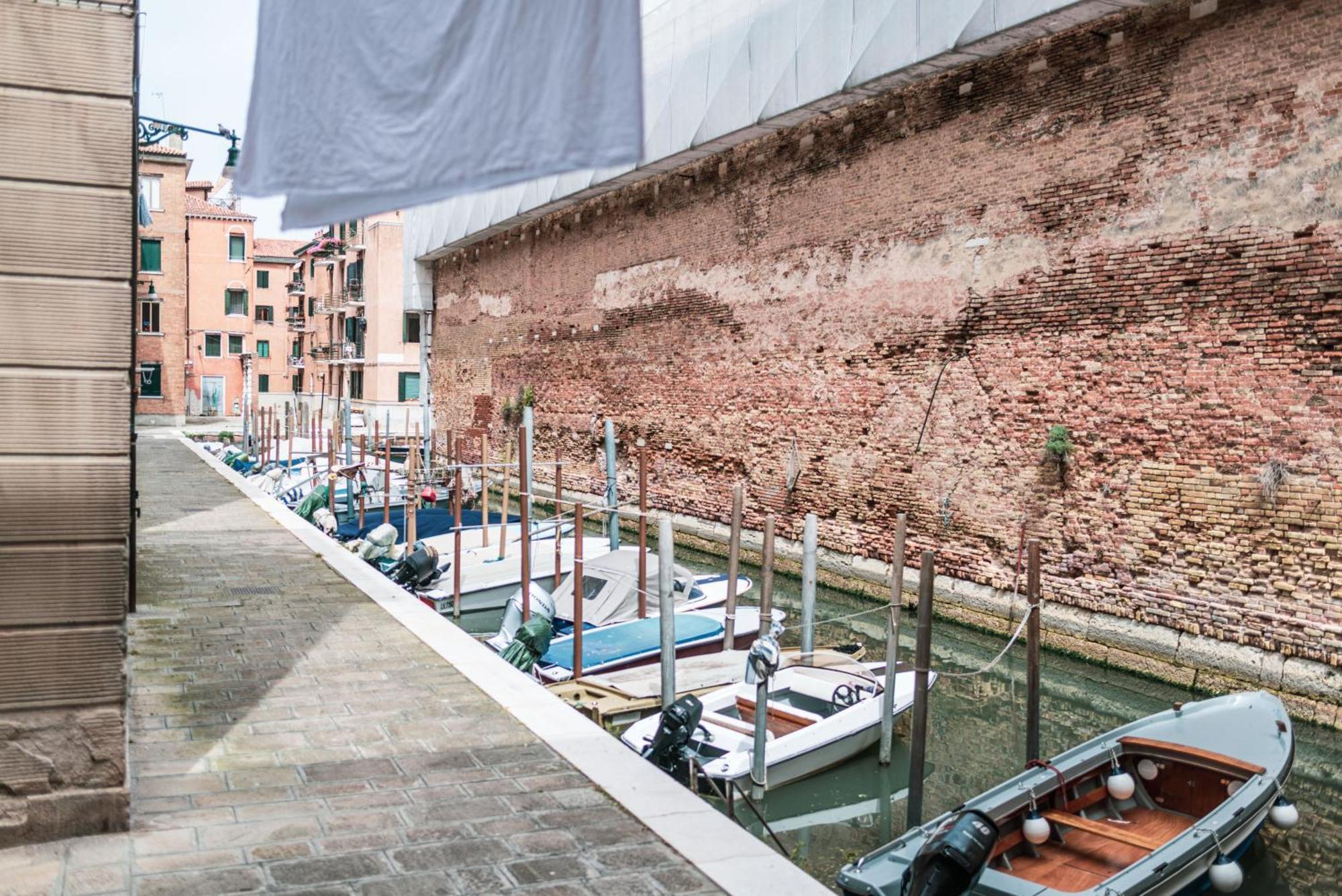 Celestia Canal View Apartment