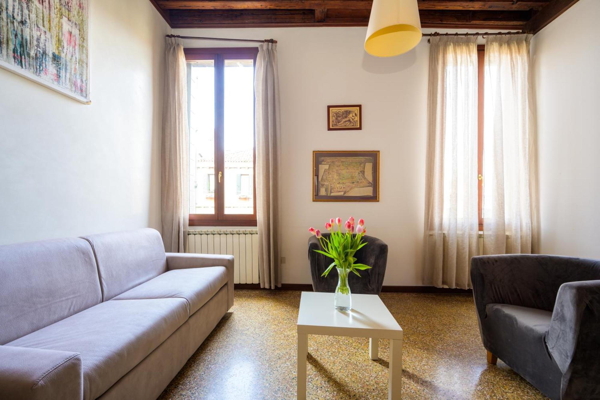 Apartment Ca Romite