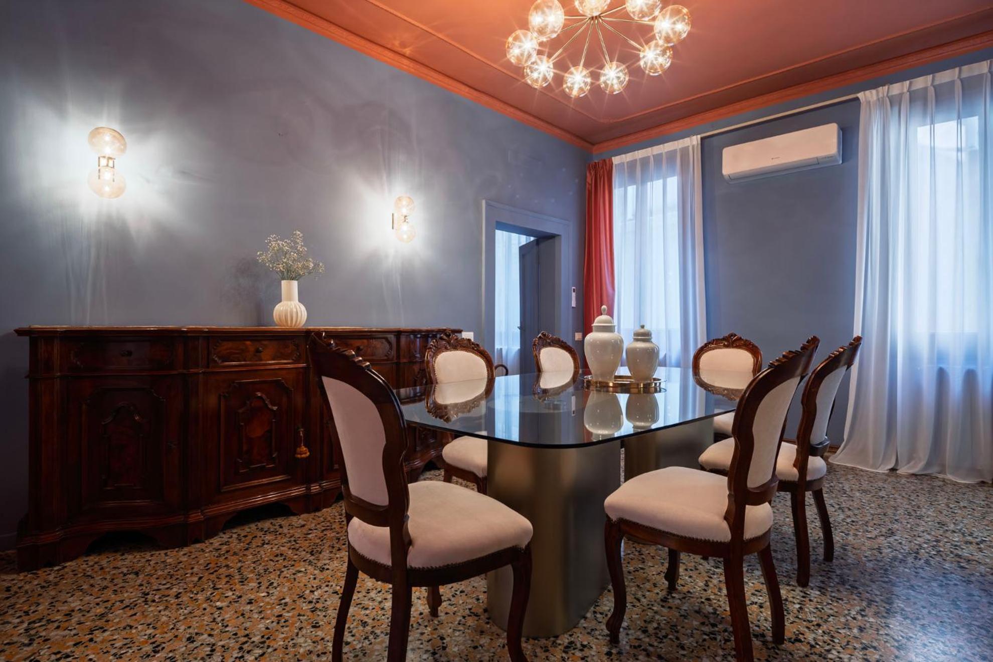 The Arsenal Large Apartment