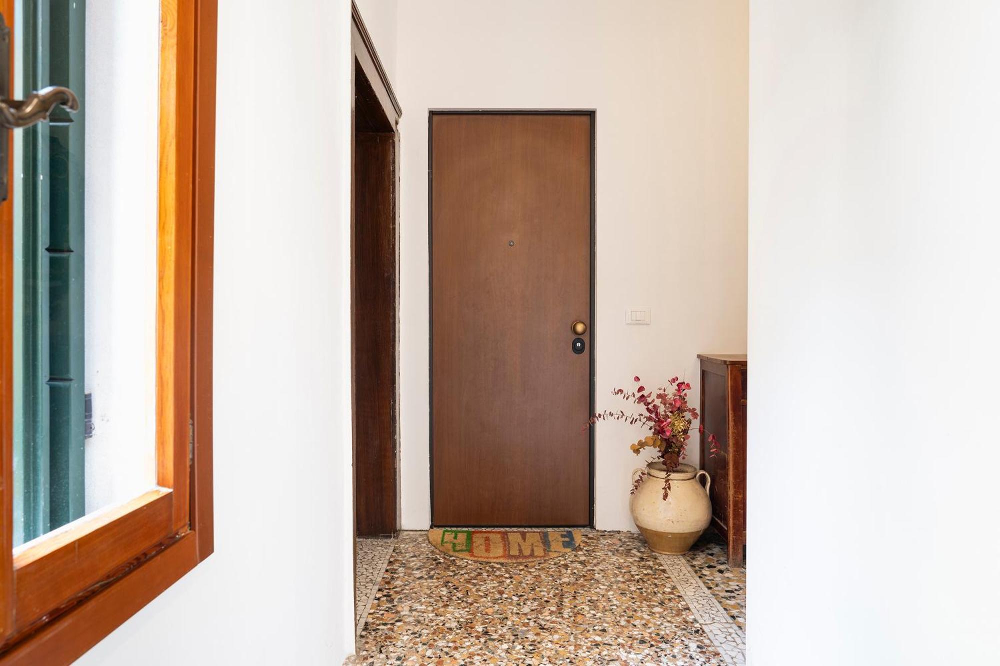 Stupendo Luxury Canal & Garden View Venice