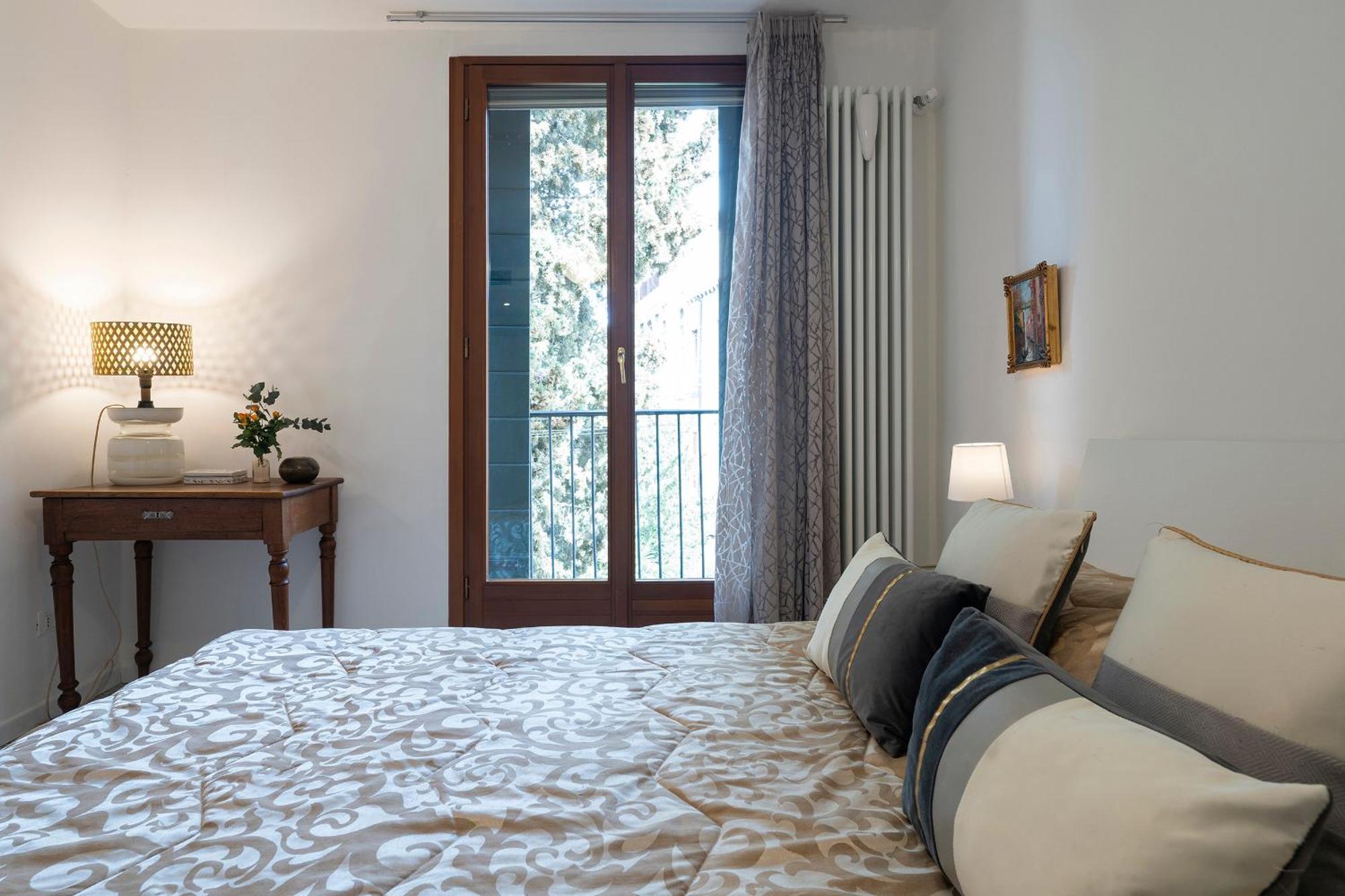 Stupendo Luxury Canal & Garden View Apartamento