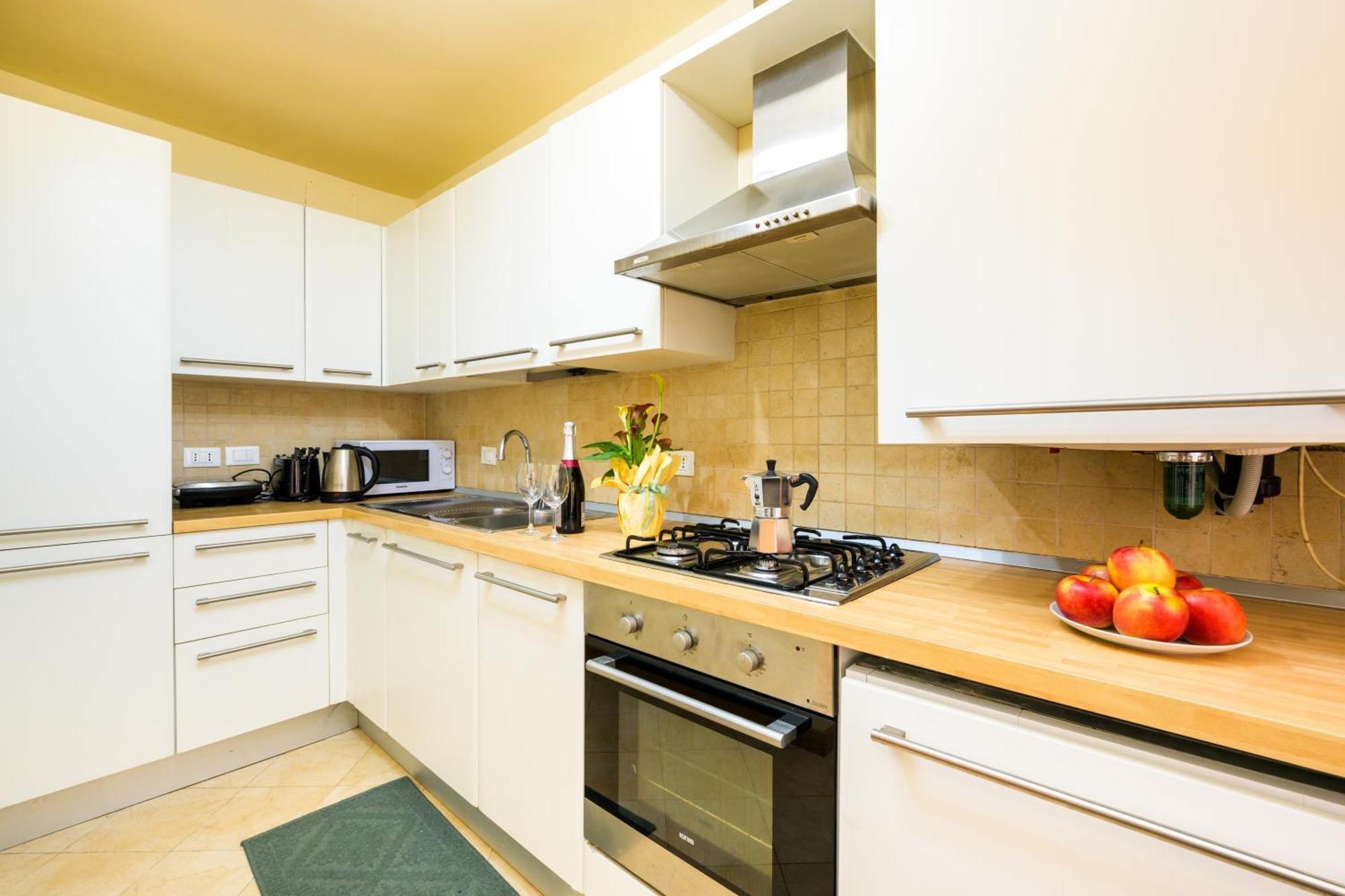 Ca' Frezzeria Apartment *