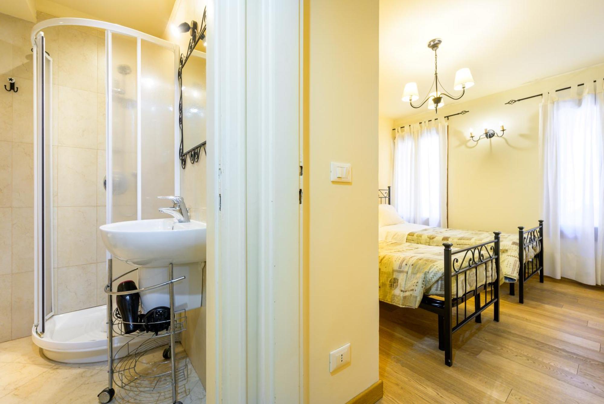 Ca' Frezzeria Apartment
