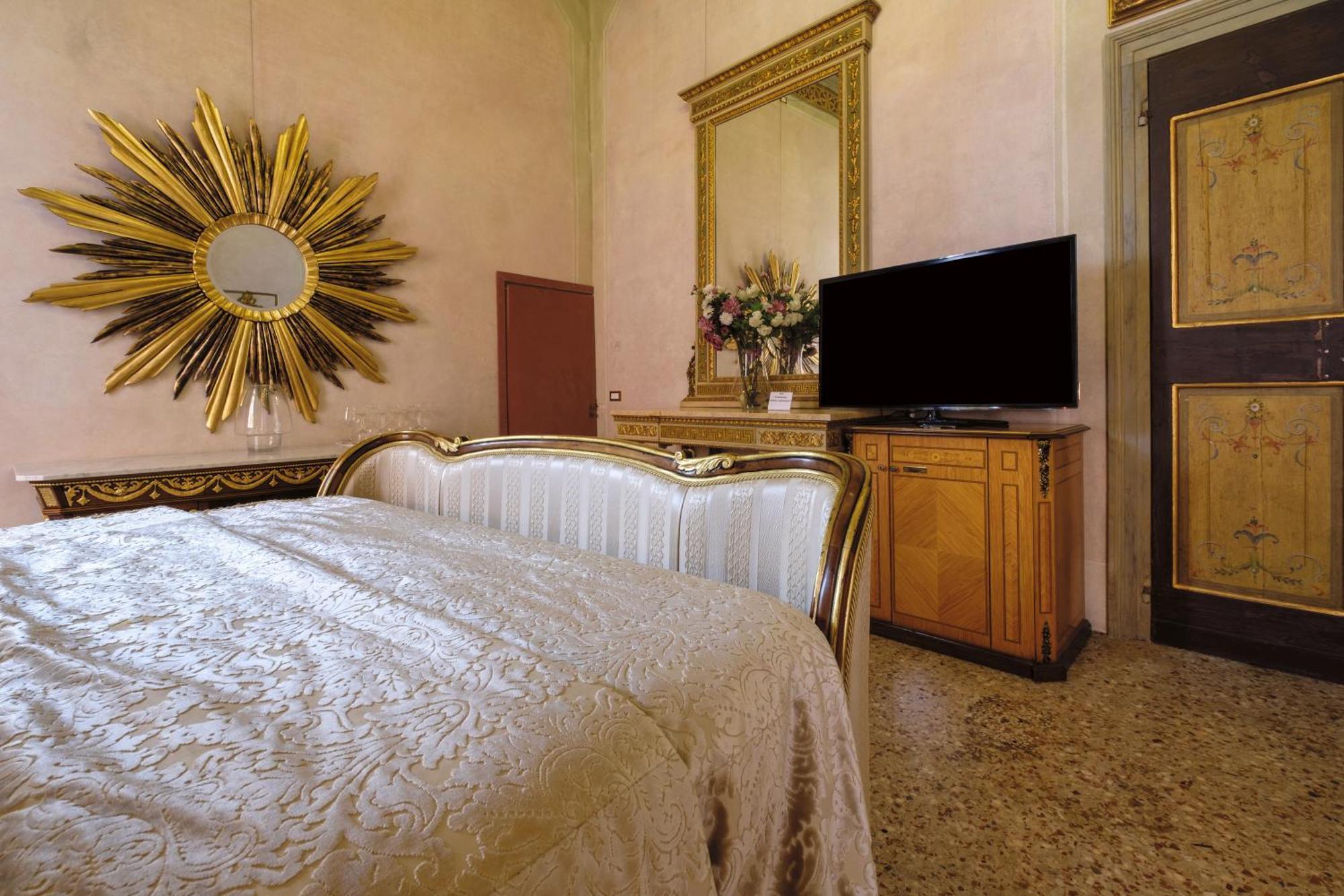 Palazzo Ca' Bernardo By Francesco Molon Guest house