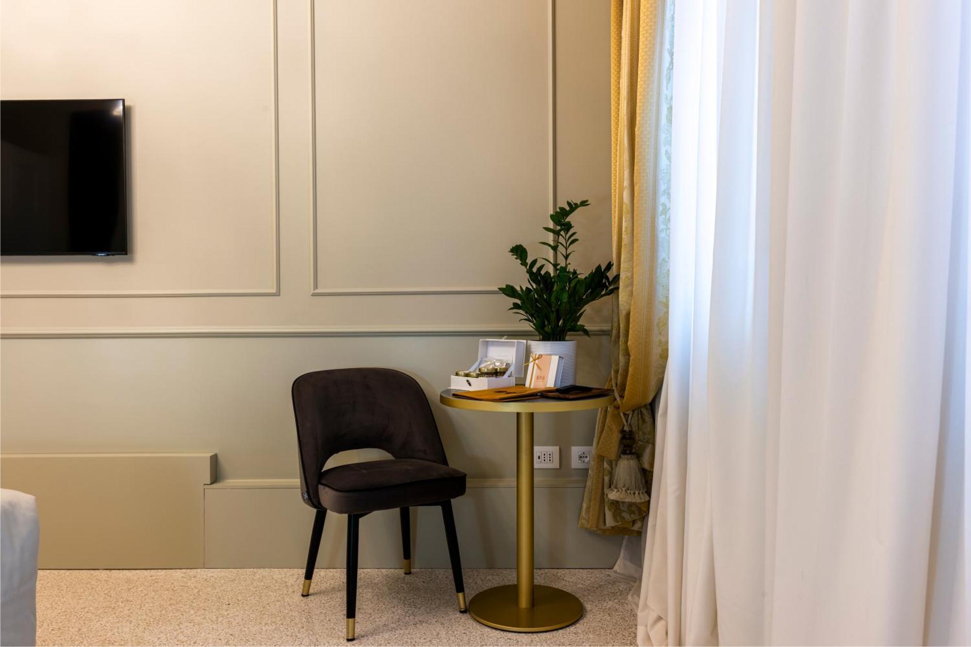 Palazzina Sardi Venice