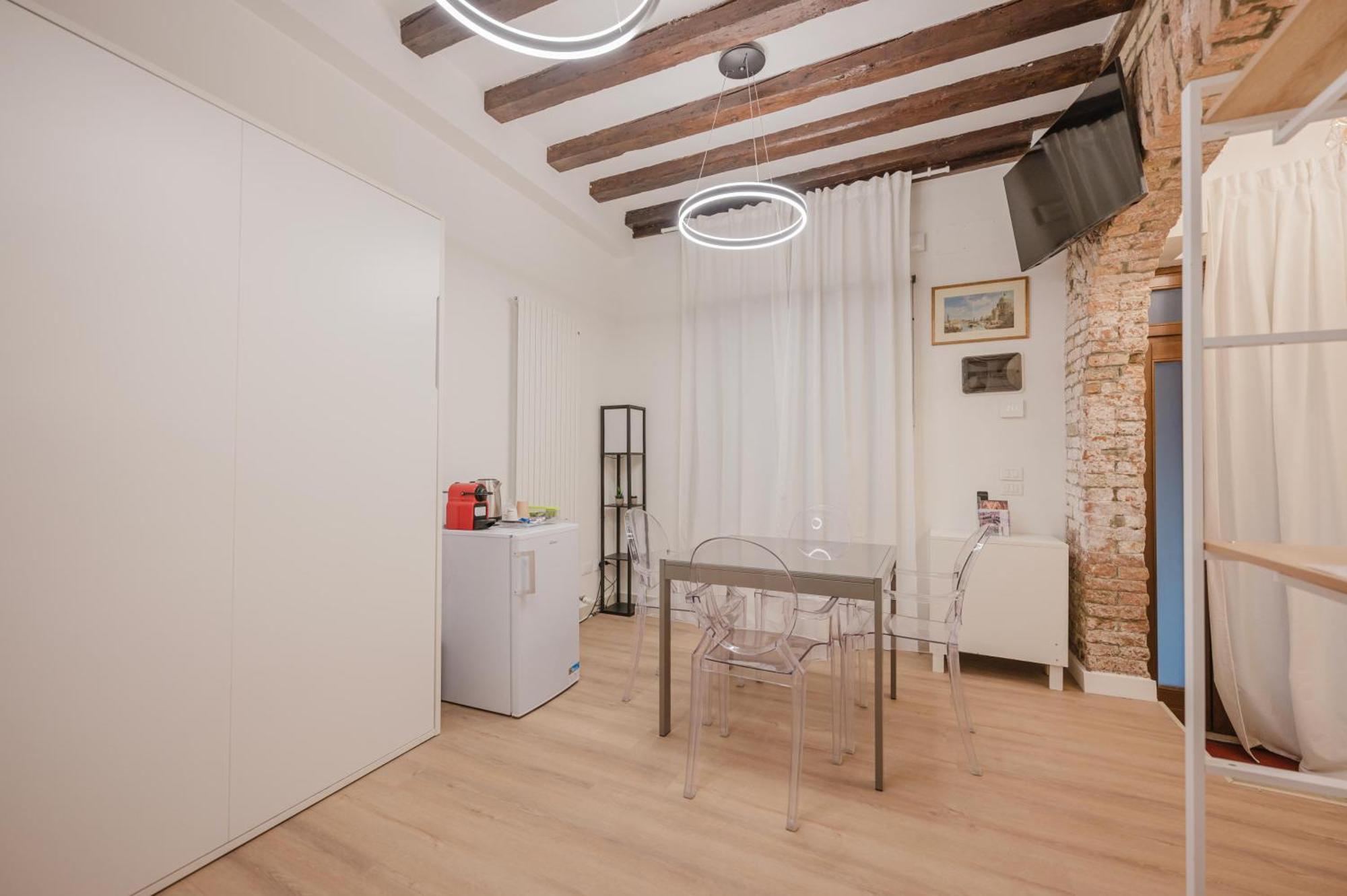 Rialto 707 Bed & Breakfast