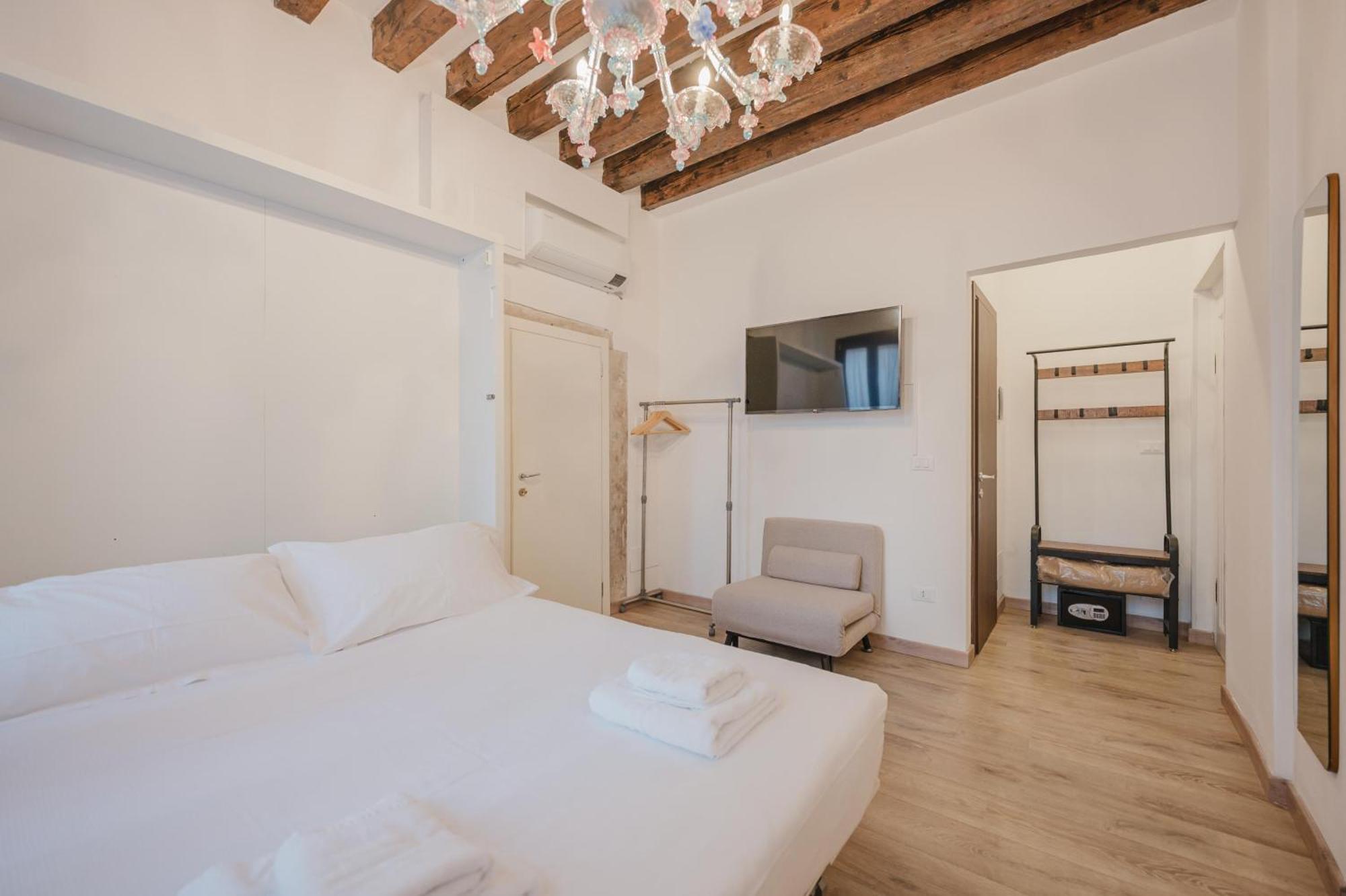 Rialto 707 Bed & Breakfast