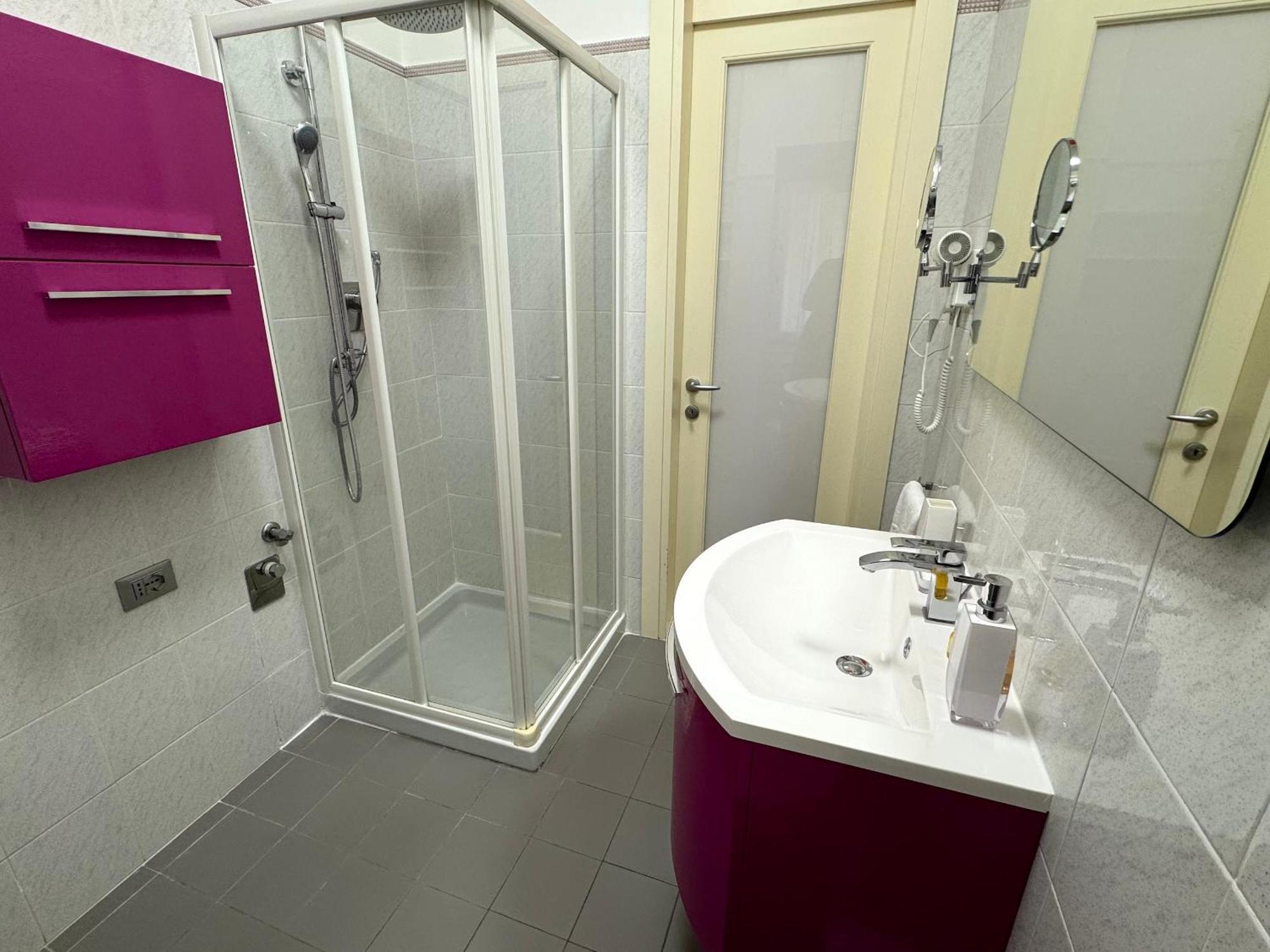Celestia Canal View Apartment *