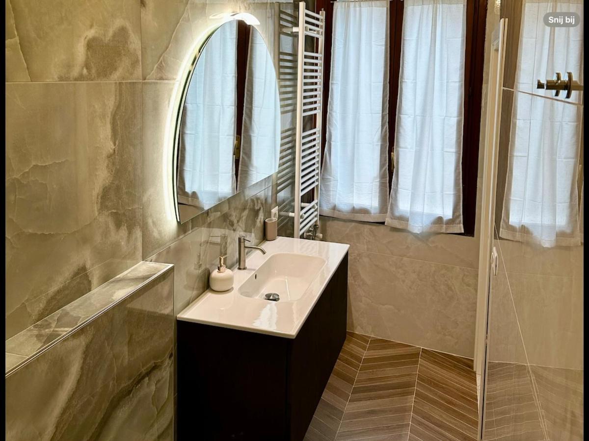 Apartment Campo San Polo Canal View *