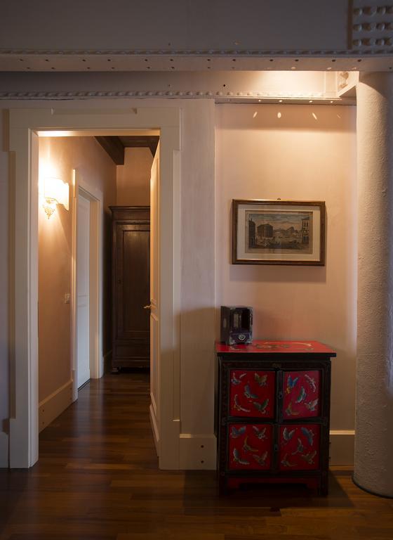 Molino Stucky Flat Apartment