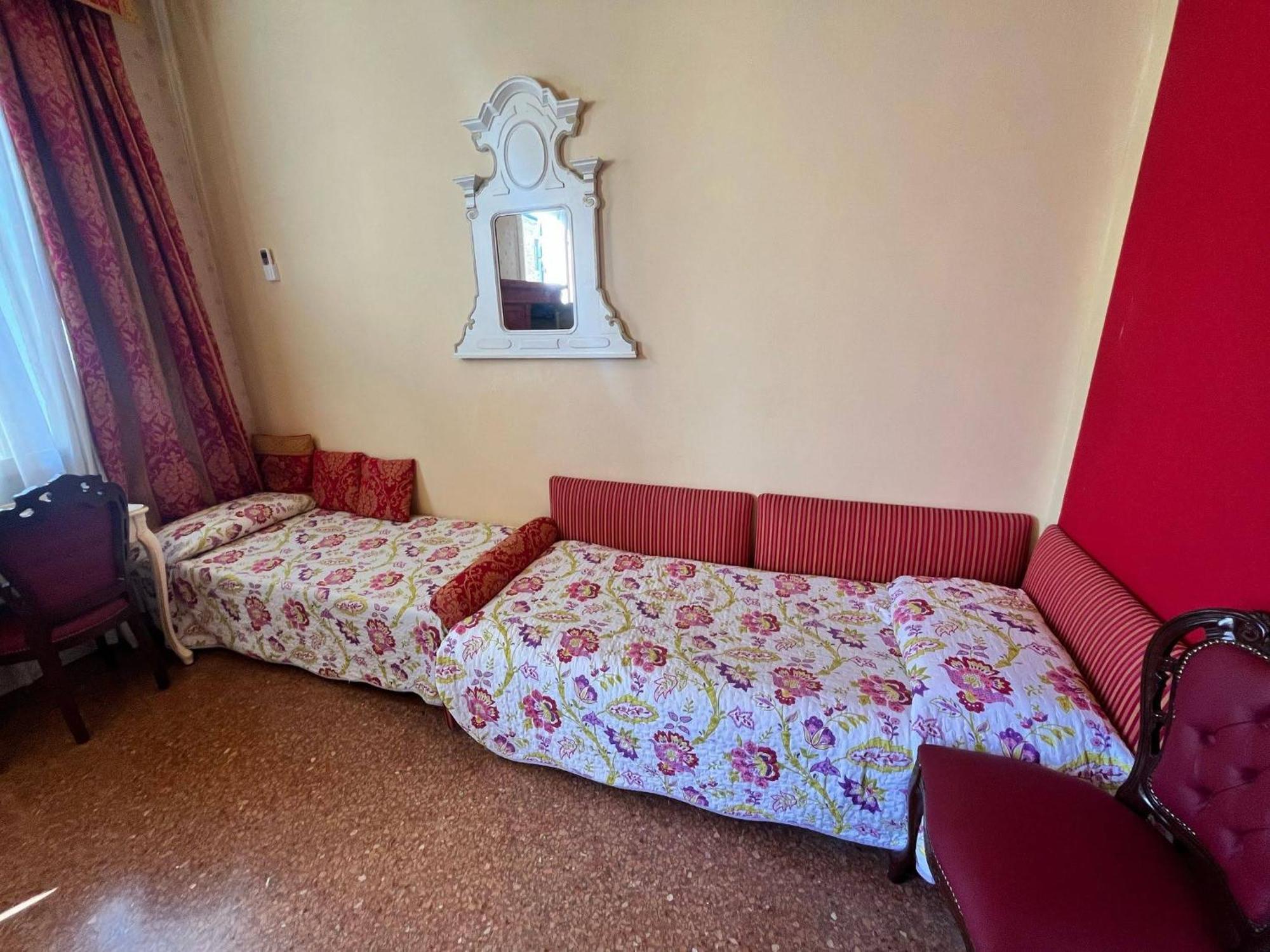 Guest house Alloggi Acquavita - Checkin At 