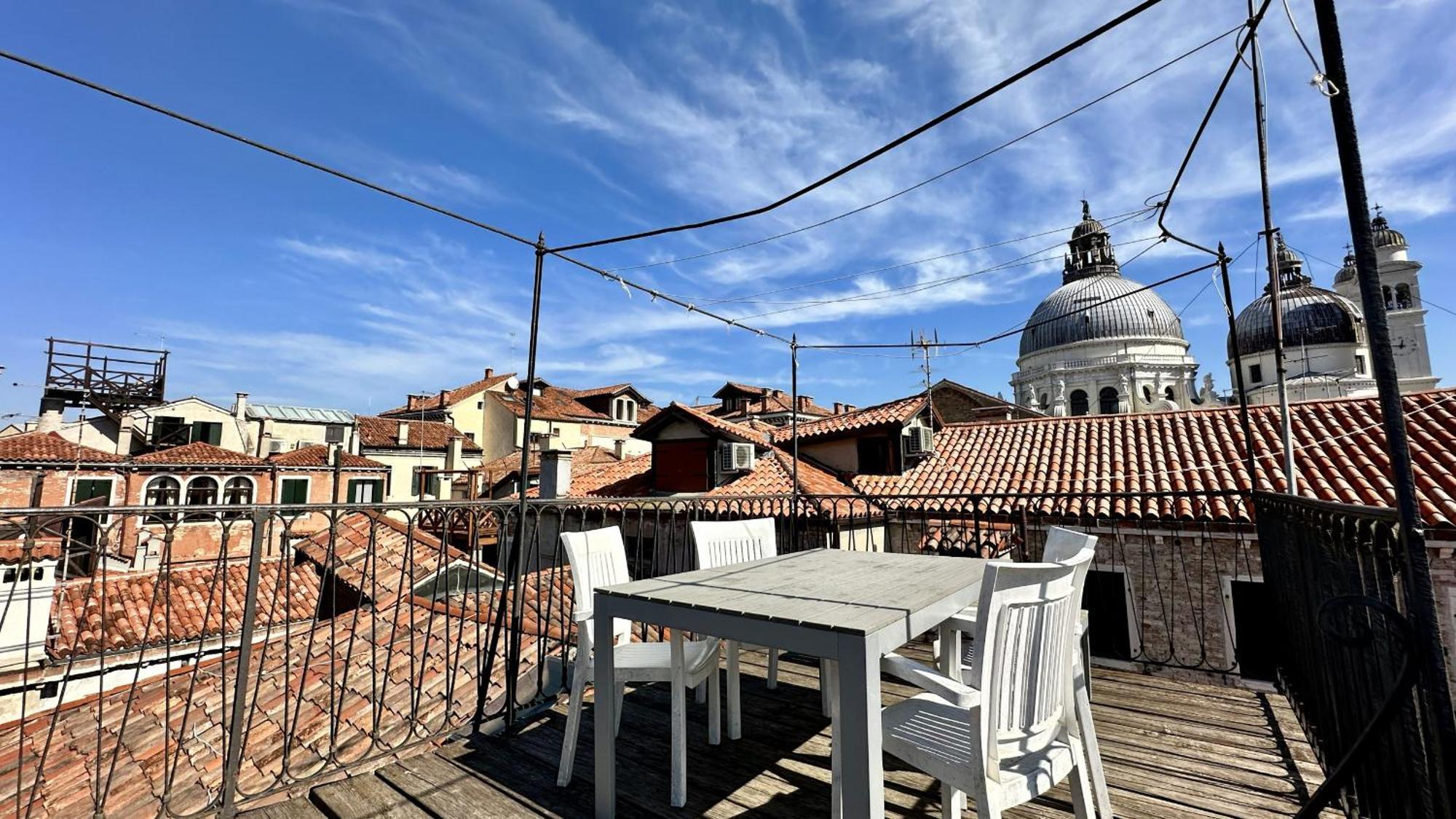 Salute-accademia Apartment