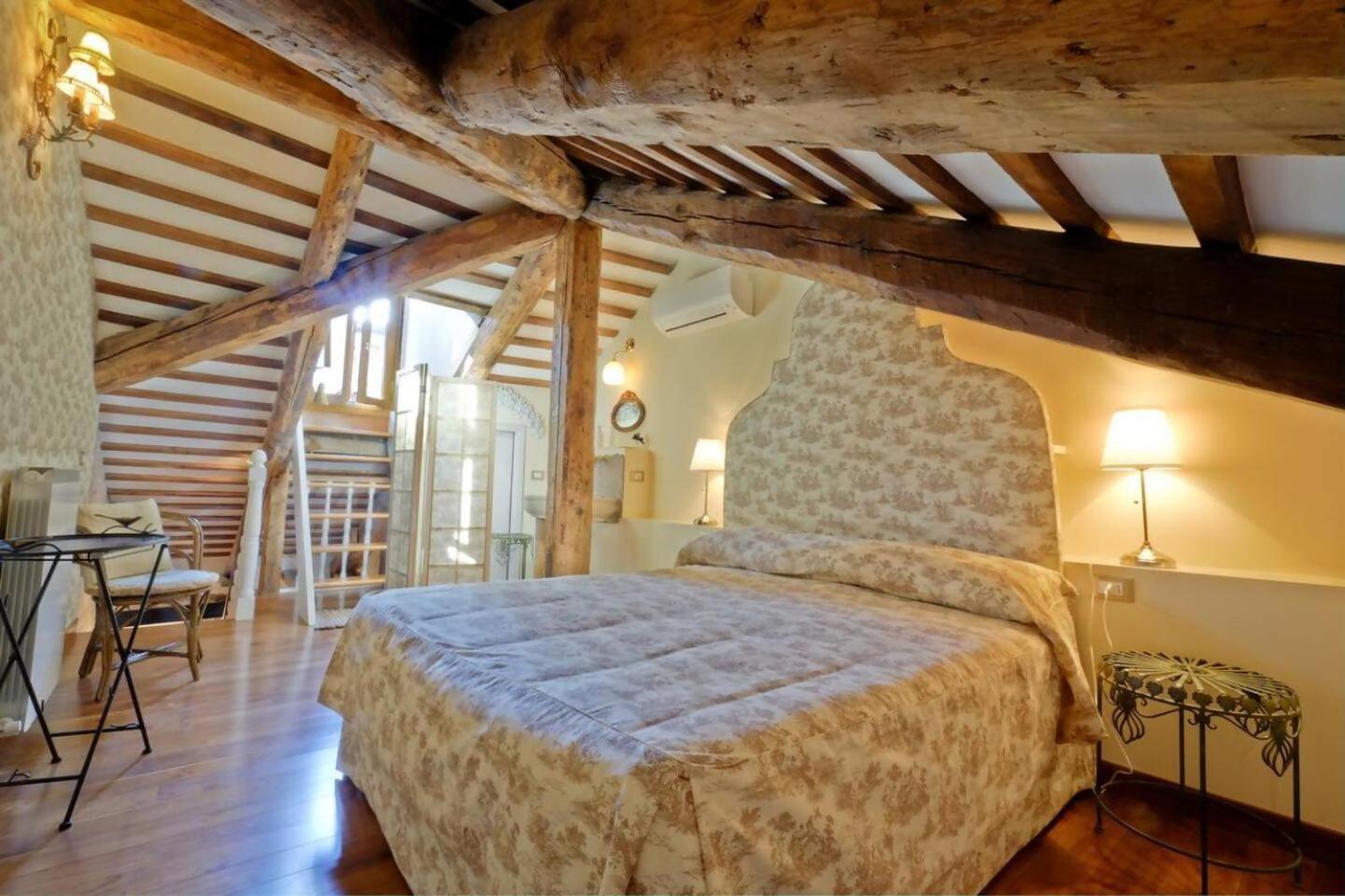 Apartment Campanile Canonica Design House