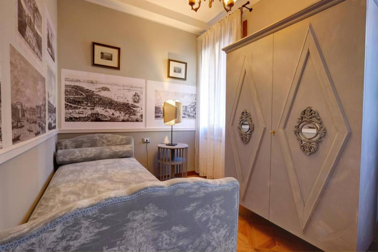 Campanile Canonica Design House Apartment Venice