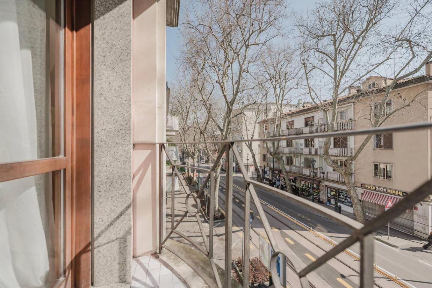 Unico 4 Moderno Per Famiglie Venice