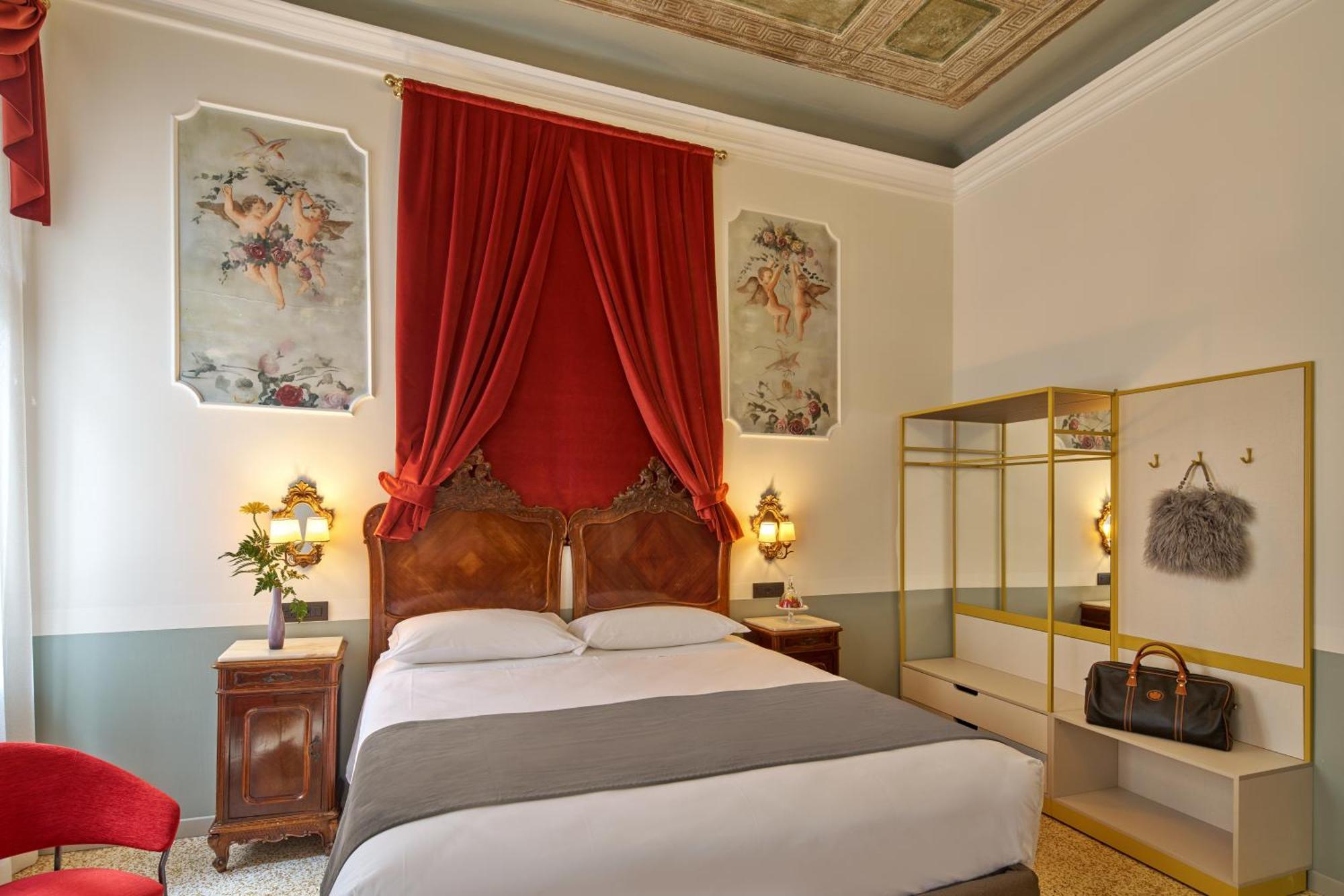 Unahotels Ala Venezia-adults 16 Hotel 3*