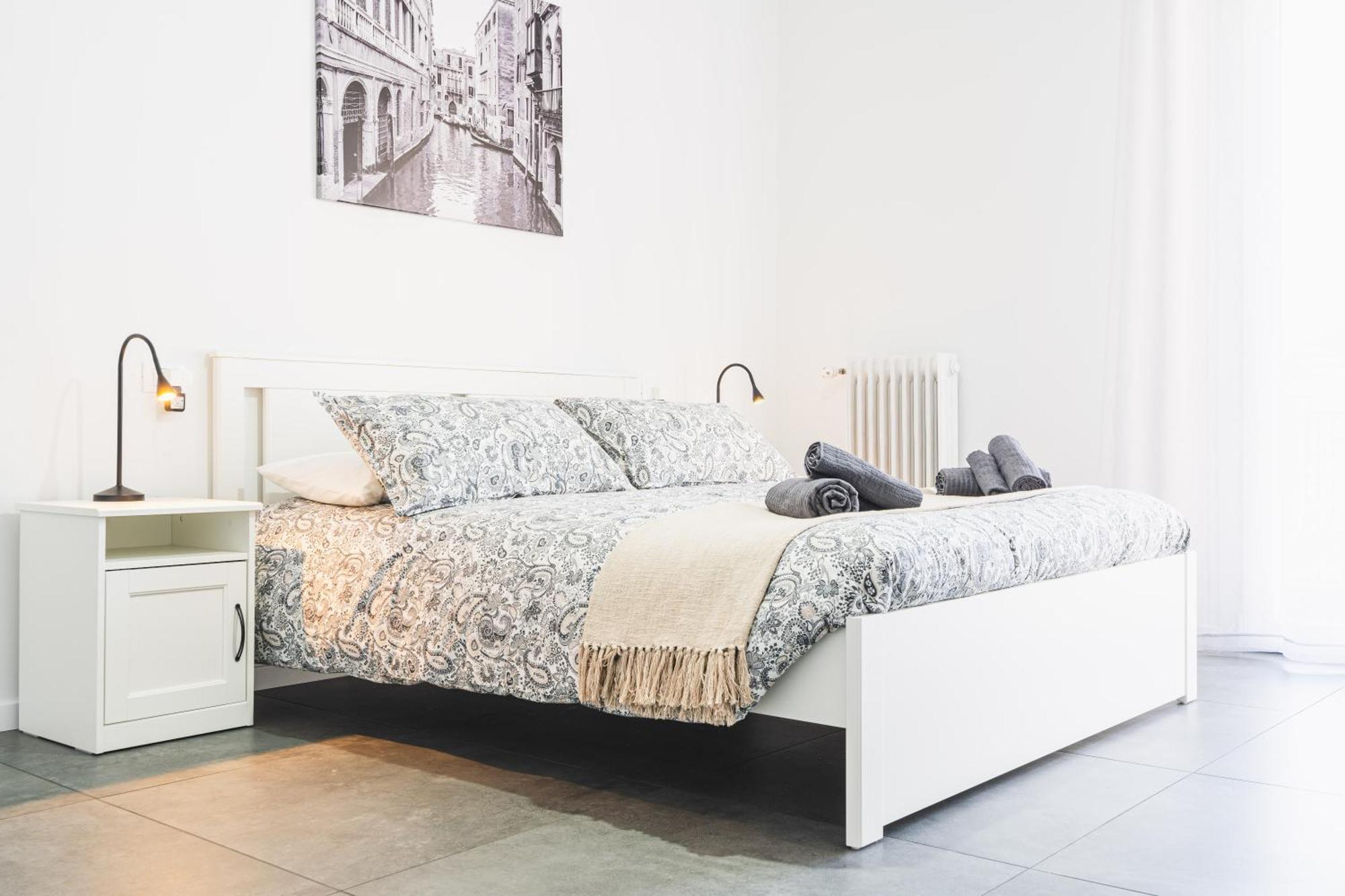 Apartment 7 Beds, Minutes From Venice, Not To Be Missed Venice