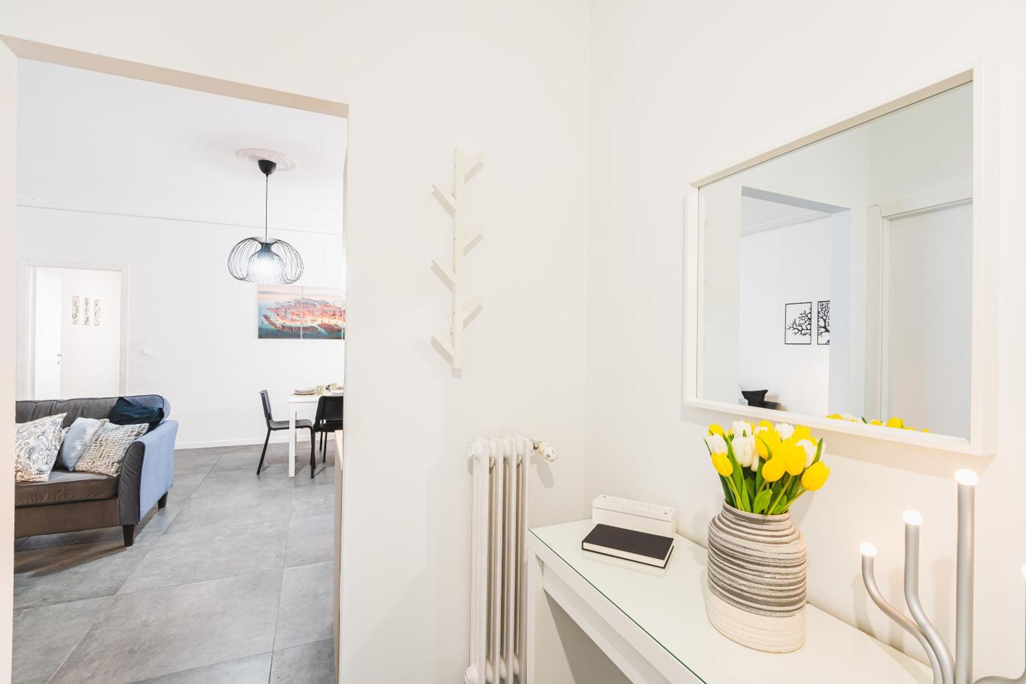 7 Beds, Minutes From Venice, Not To Be Missed Venice