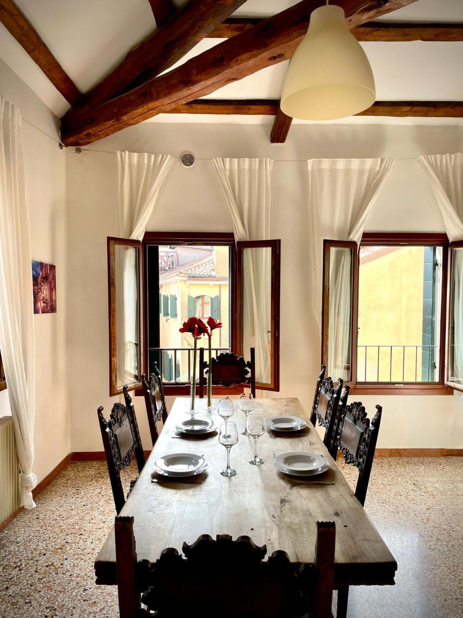 Ve-nice Giuffa C4834 Apartment *