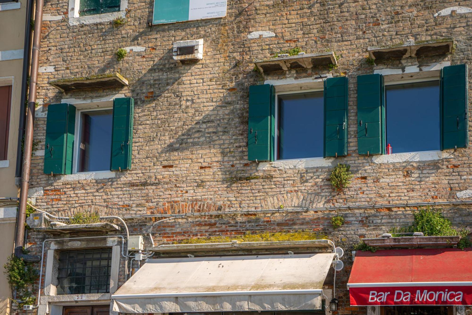 3 Windows On St Mark - Waterfront Apartment Apartment Venice