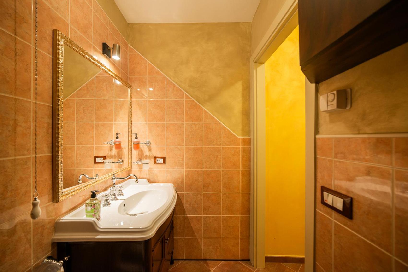 Apartment Secret Garden - Comfortable And Venice