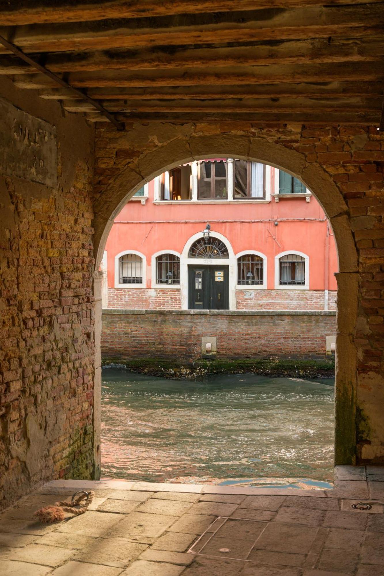 Ca'filo' Venetian Refuge In The Venetian District Venezia