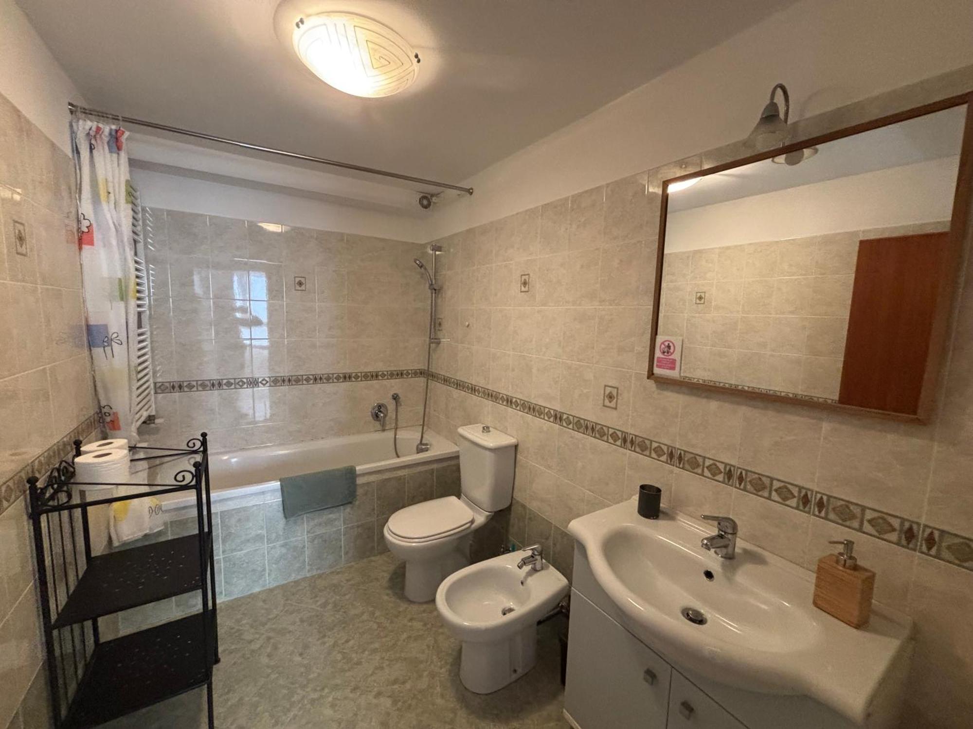 Ali Apartment