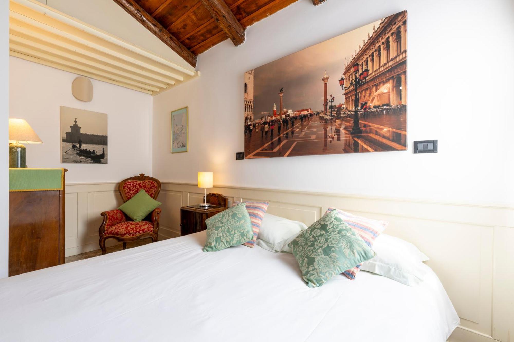 Arsenale Biennale Apartment Venice