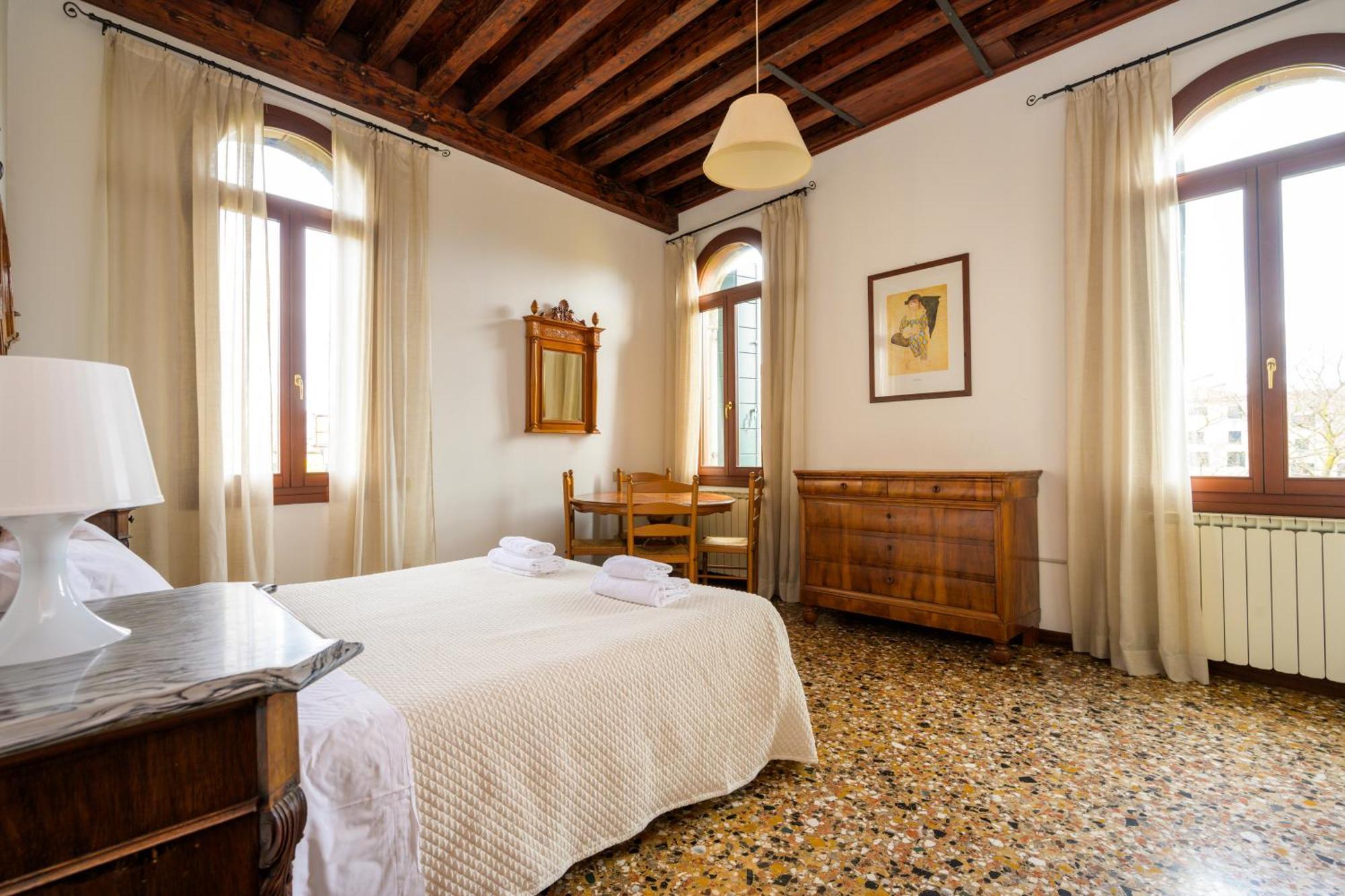 Appartamento San Trovaso *