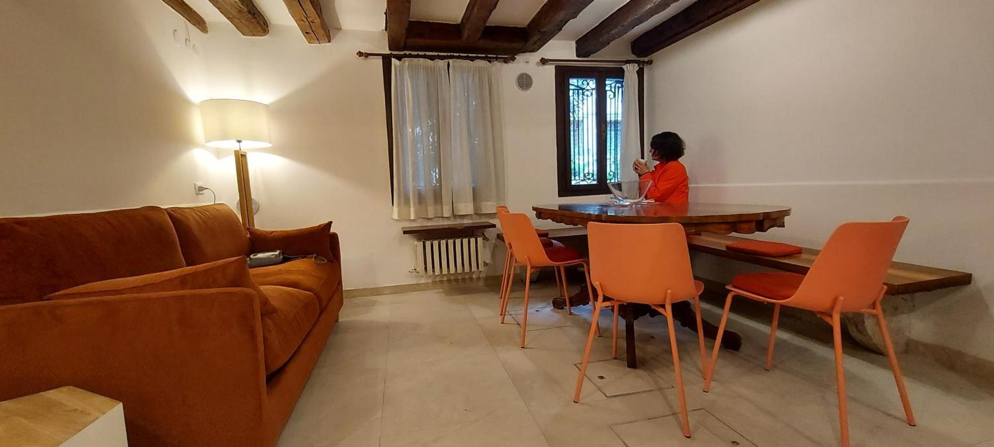 Domus Estia Holiday home